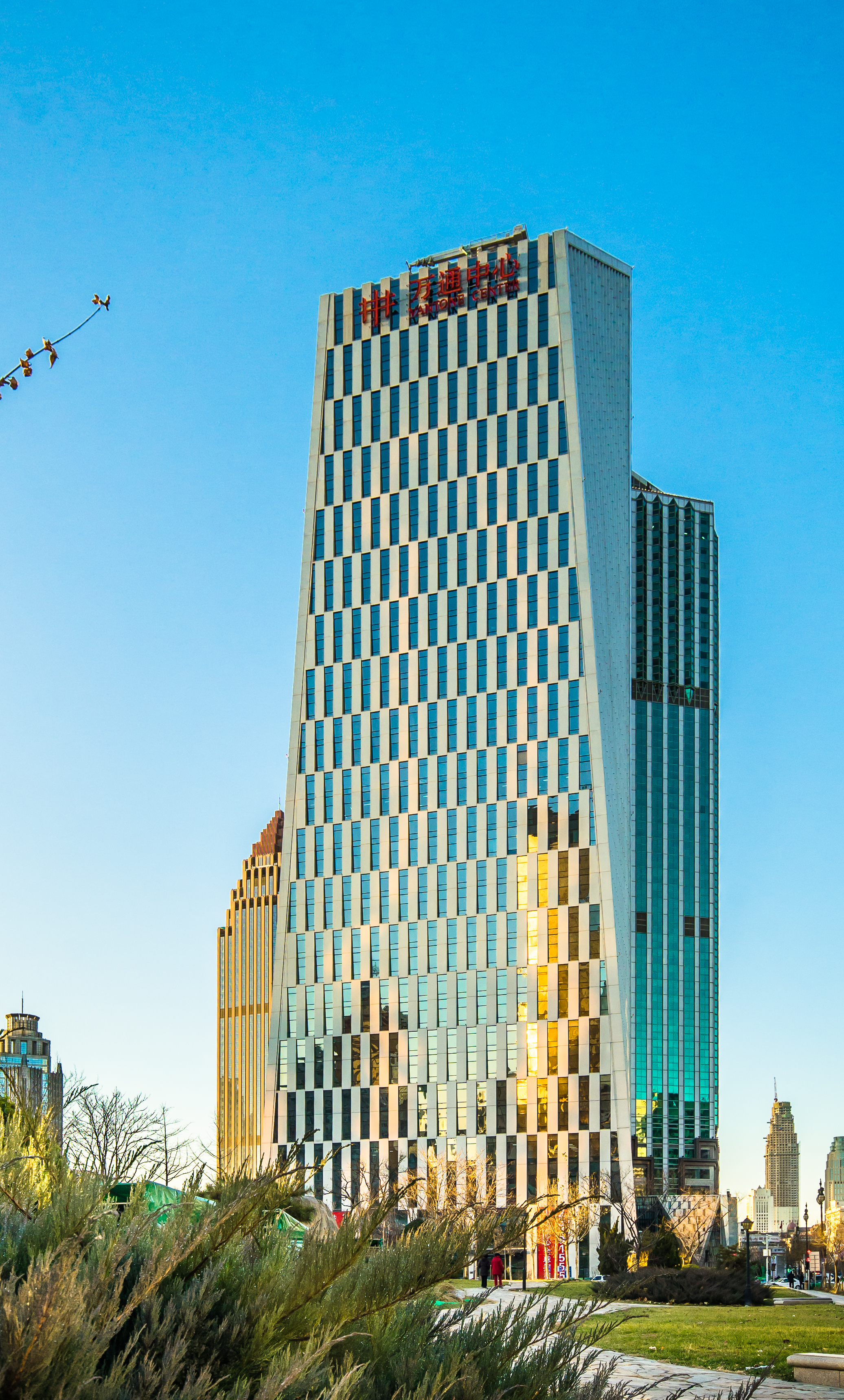 万通中心|天津和平区办公楼_和平区写字楼租赁|地产搭档