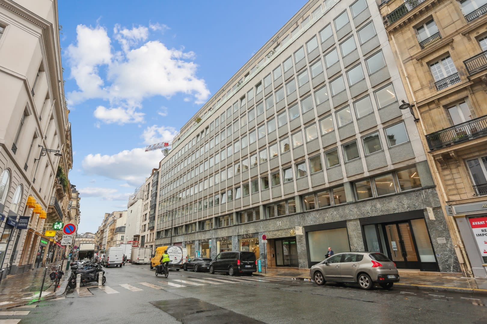 Office space for rent: 68 Rue du Faubourg Saint-Honoré, Paris