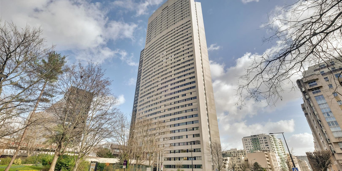 Bureaux À Vendre - TOUR CIEL, 20TER RUE DE BEZONS 92400 COURBEVOIE