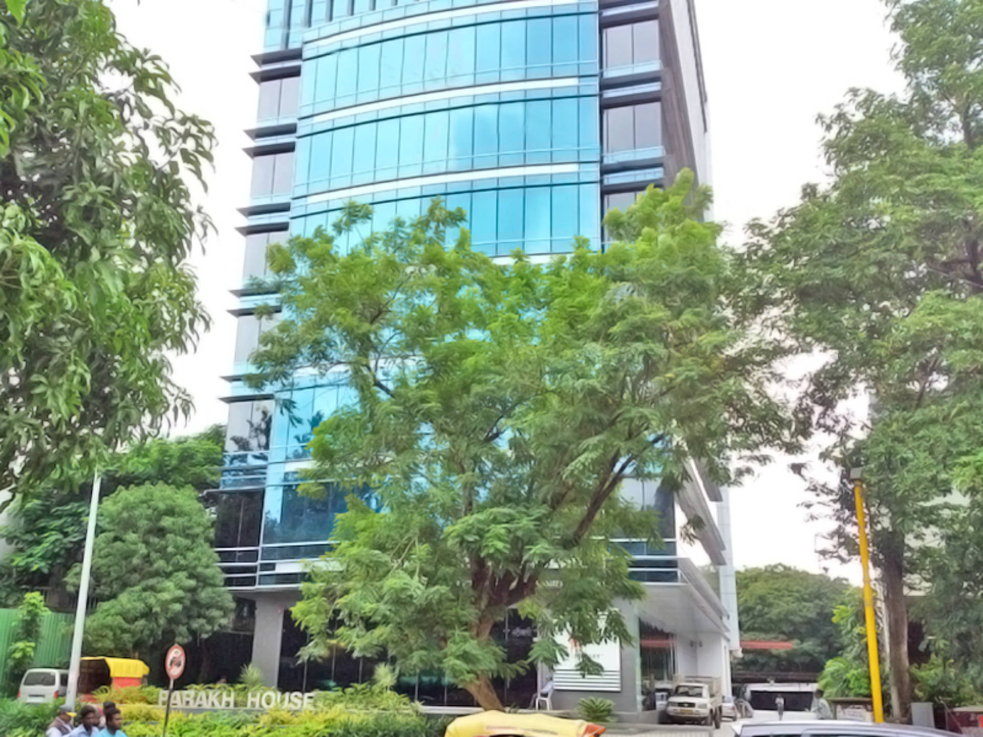 Parakh House, Boat Club Road, Bund Garden JLL Properties IN