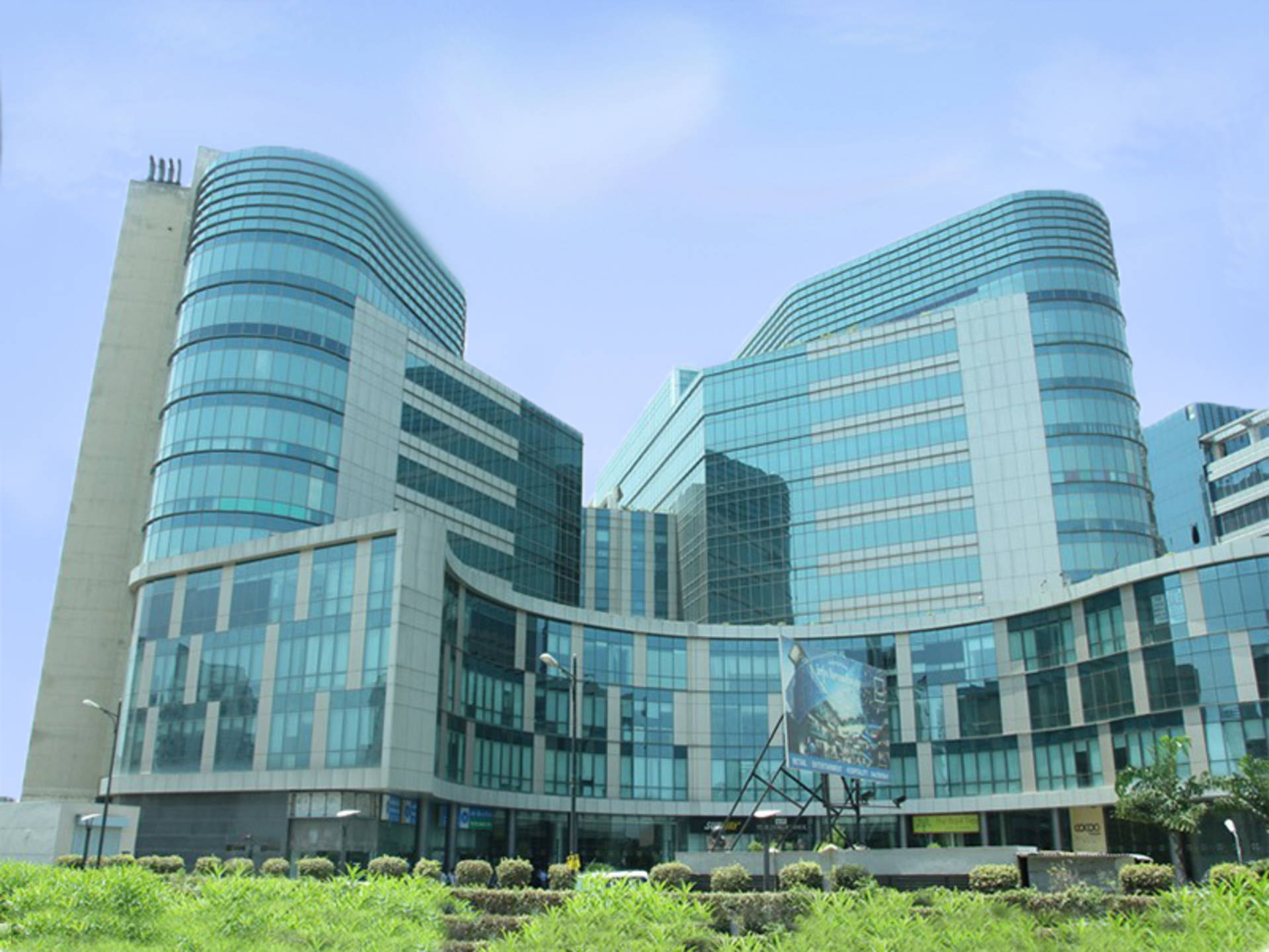 Iris Tech Park, Sector 48 | JLL Properties - IN