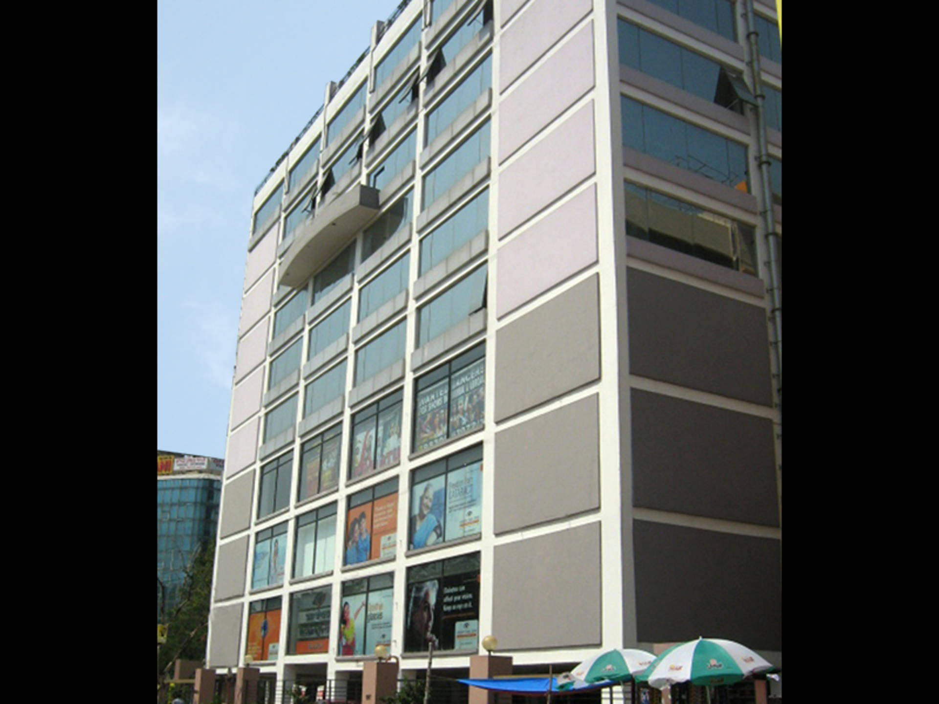Andromeda, DD-30, Sector-1, Salt Lake City | JLL Properties - IN