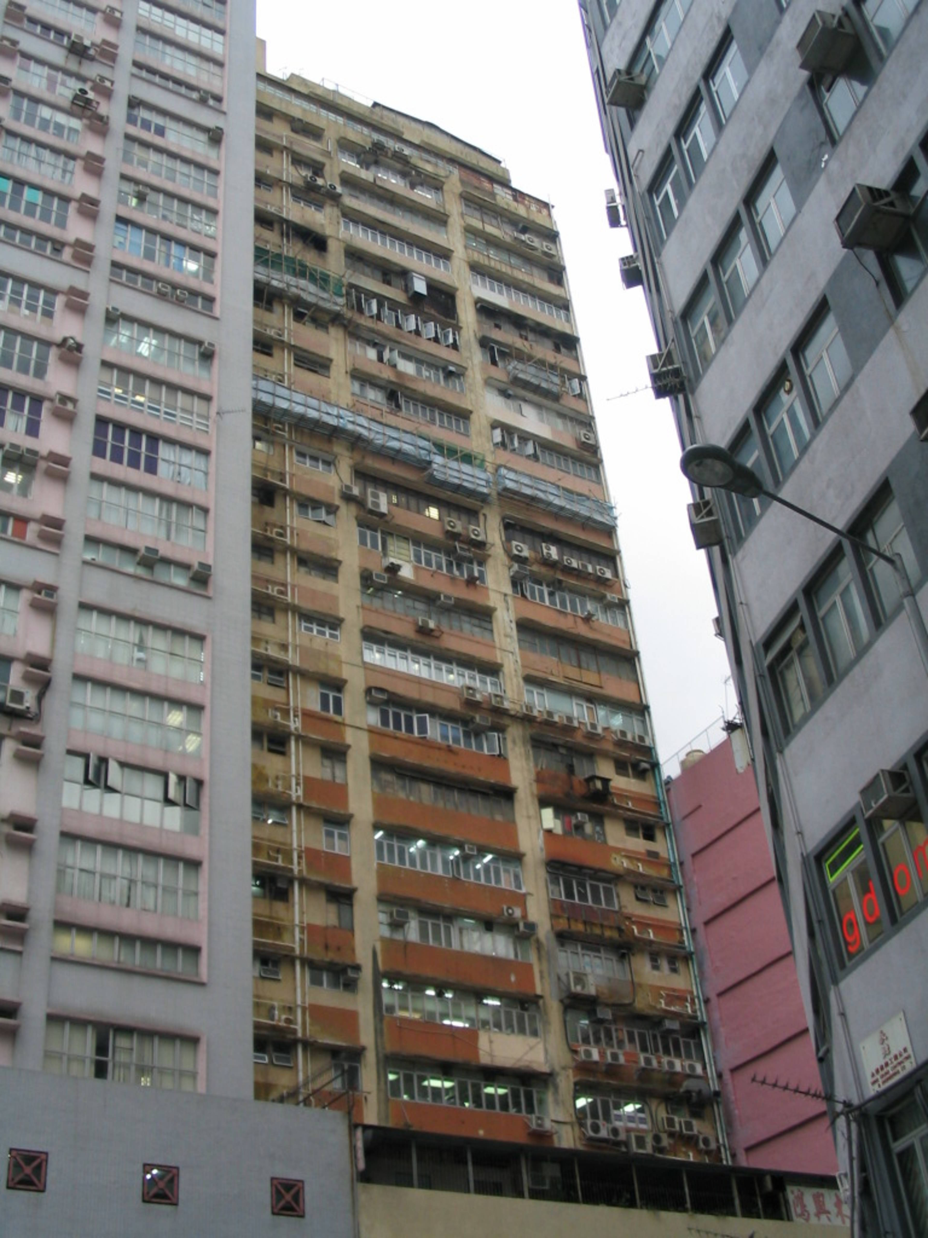 27 Lee Chung Street