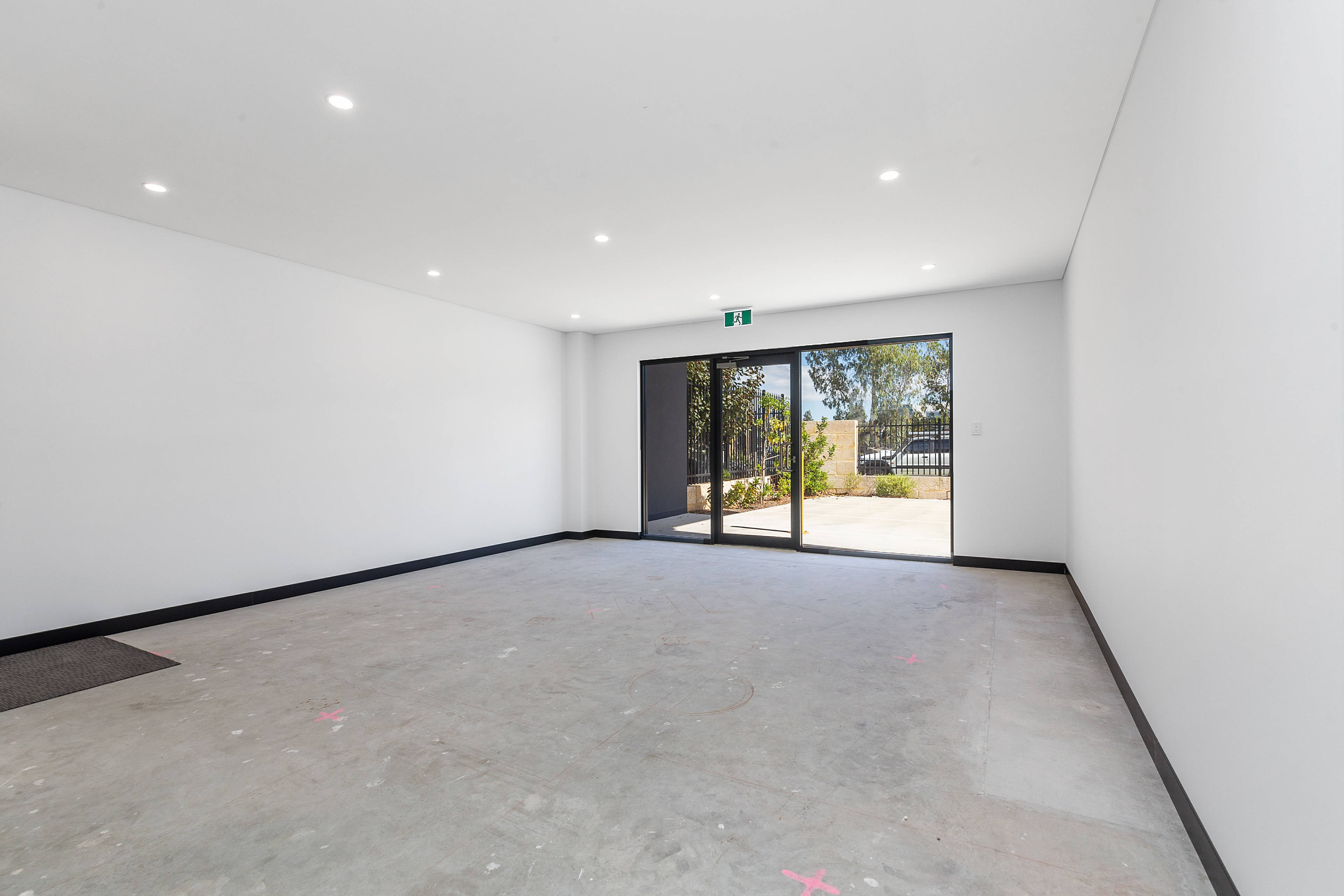 Units 1 6 / 4 Enterprise Court JLL Properties AU