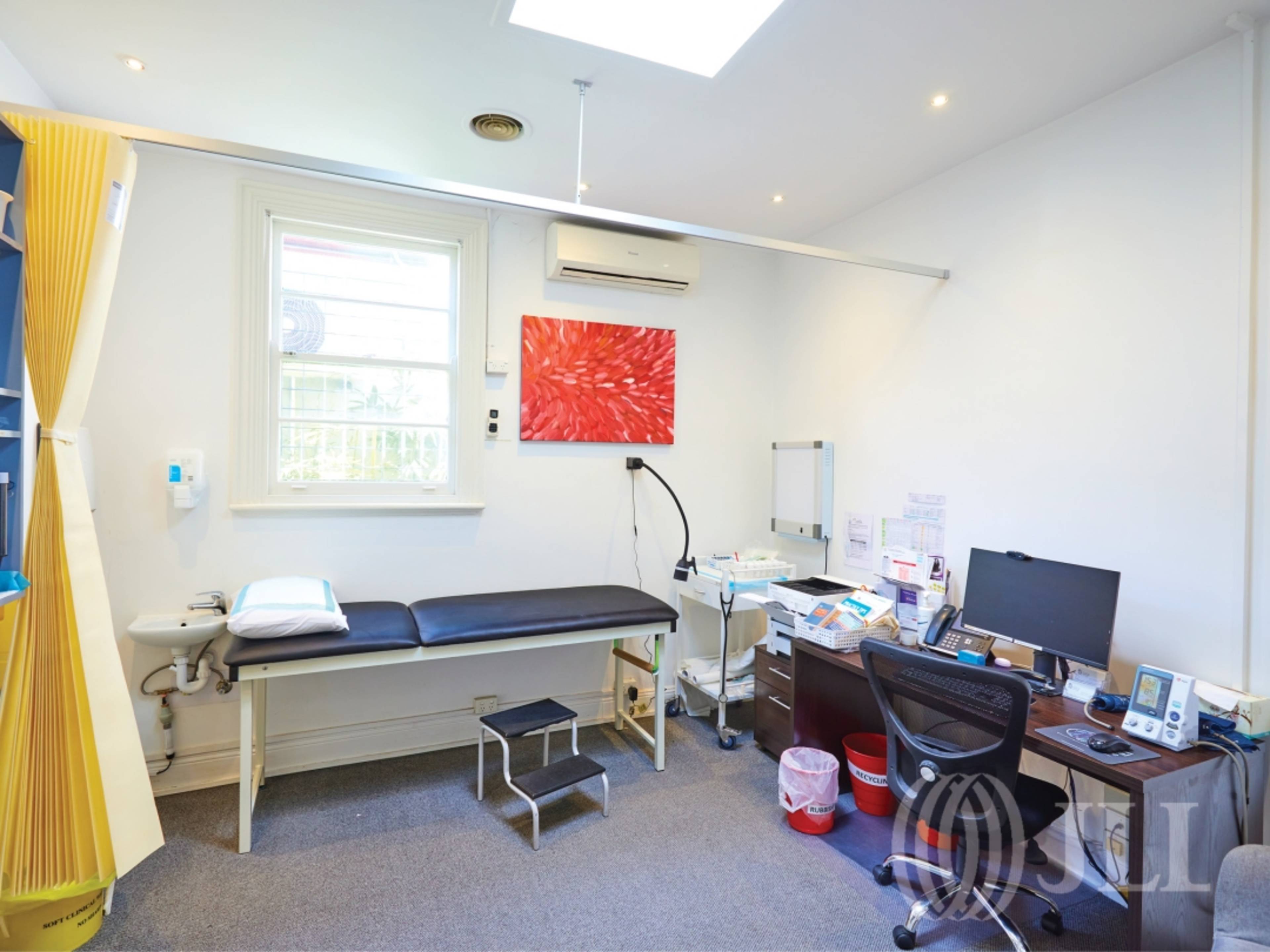 396400 High Street JLL Properties AU