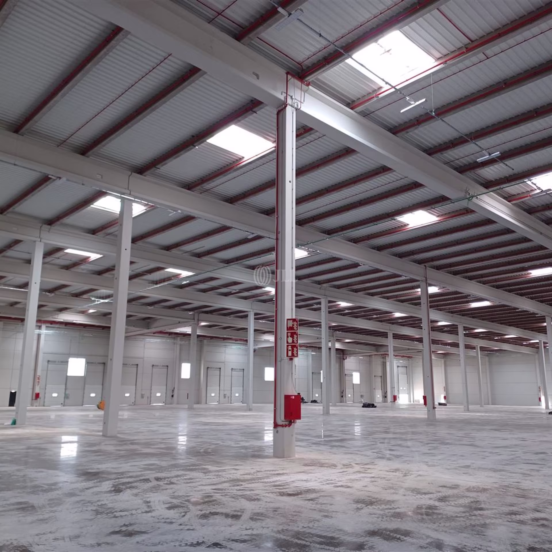 M1021482 NAVE LOGISTICA BTS CABANILLAS ALQUILER