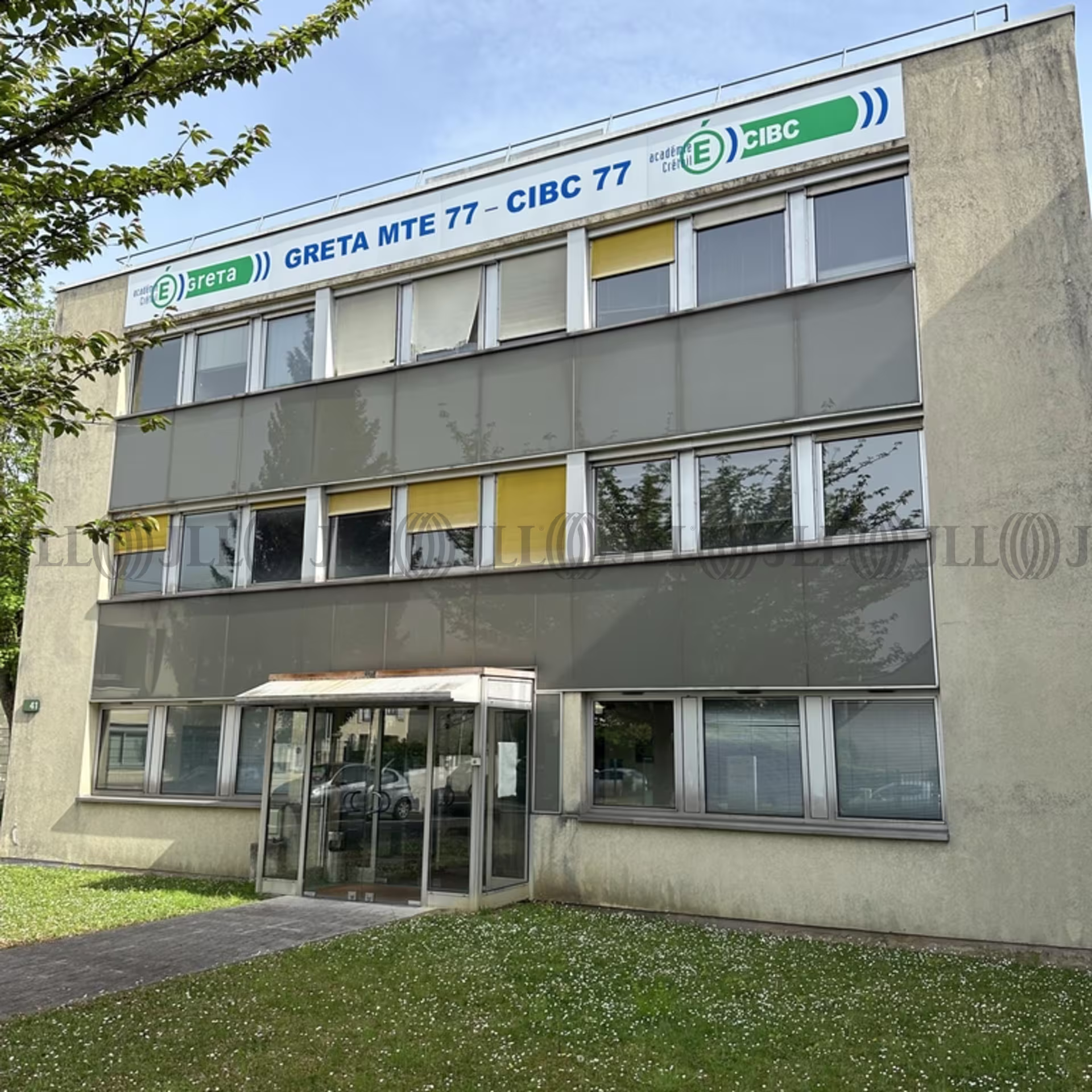 41 ALLEE DU 12 FEVRIER 1934