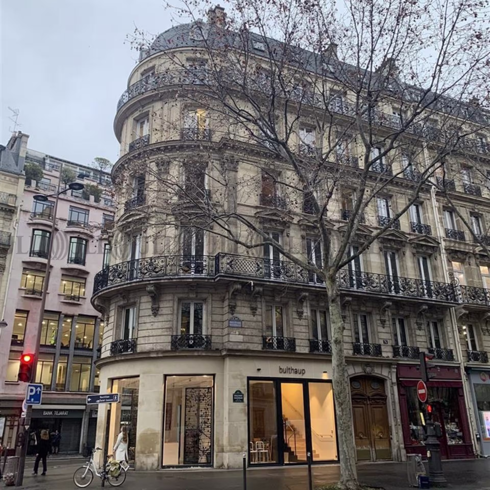 76 BOULEVARD HAUSSMANN