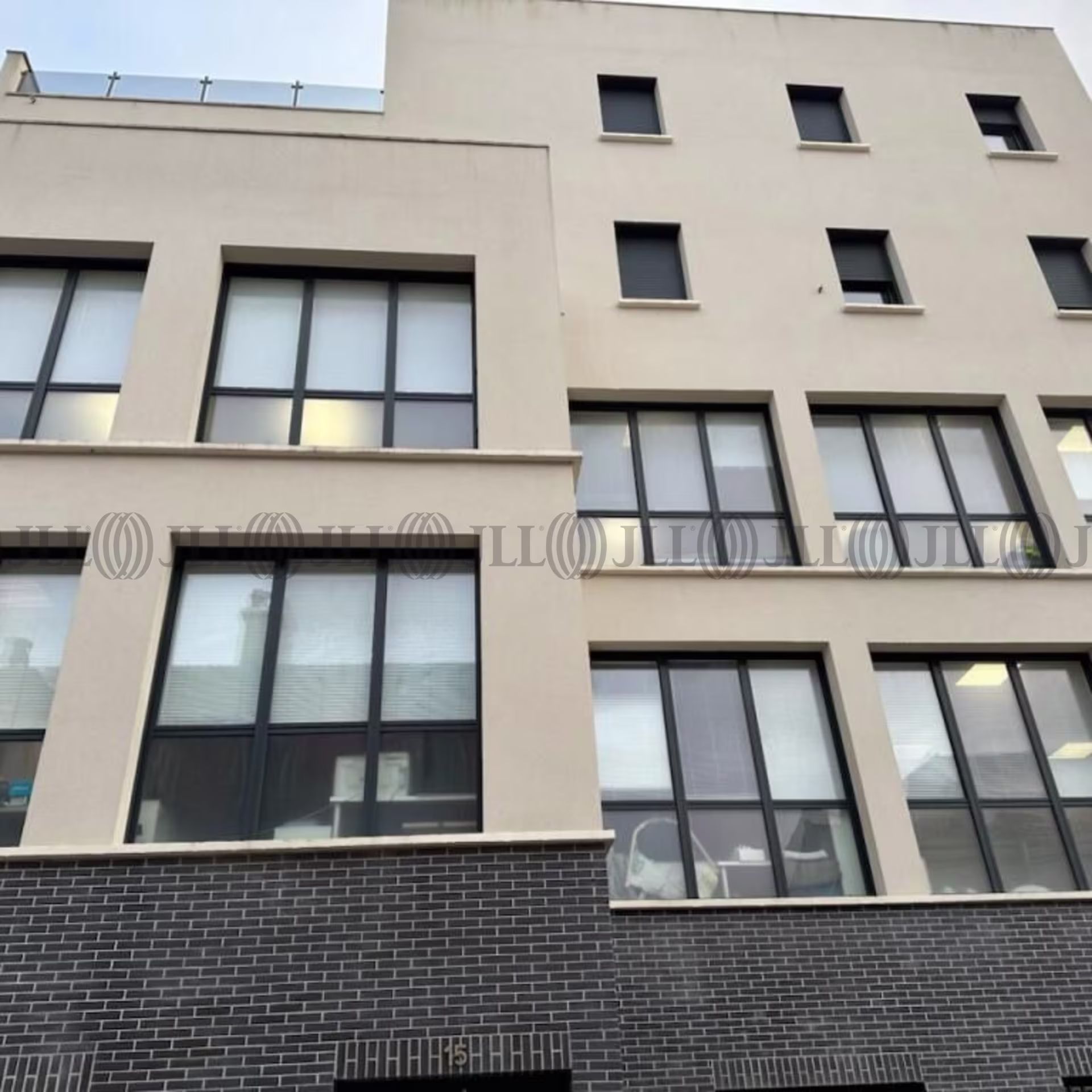 15 RUE LANGLIER RENAUD