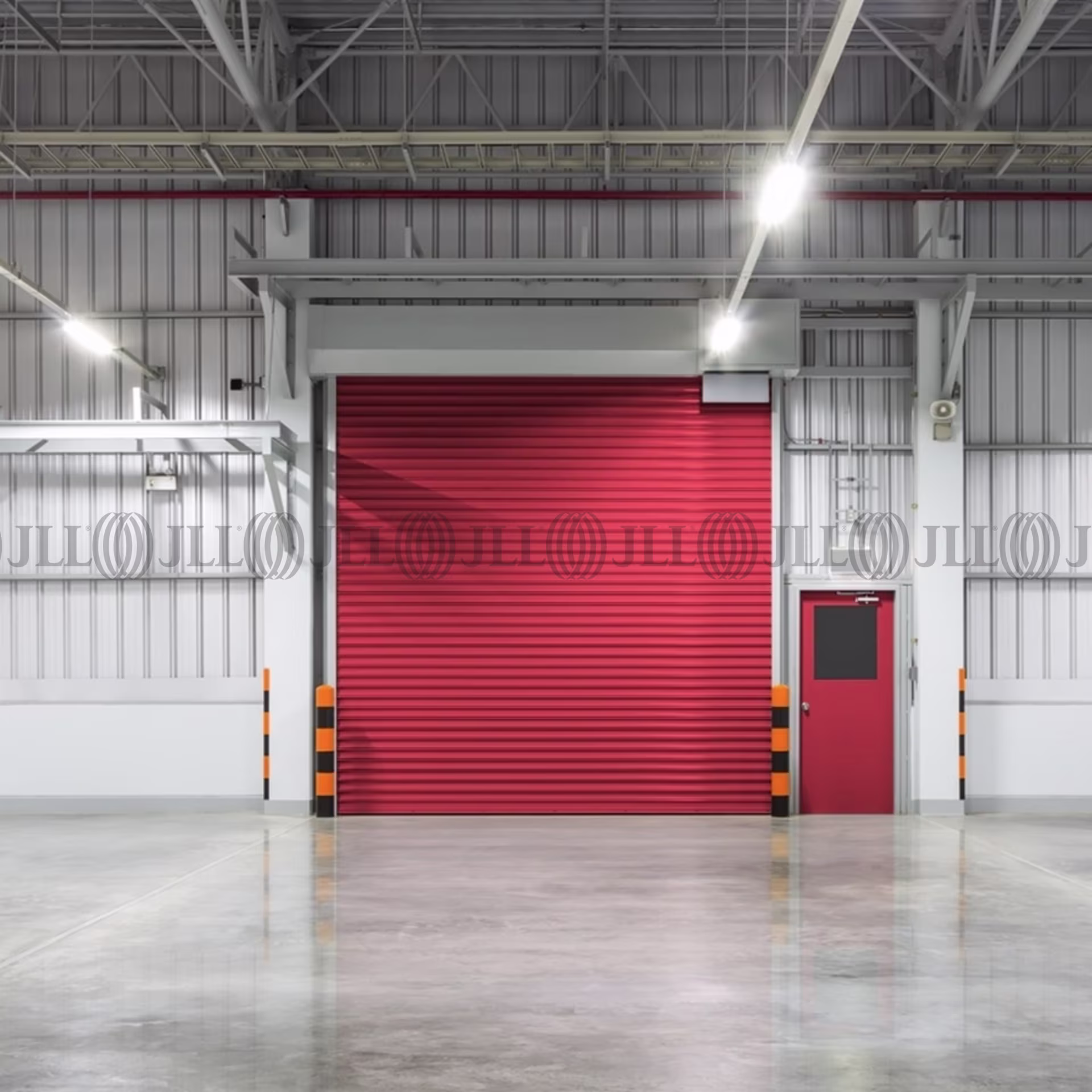 BATIMENT CLE EN MAIN A