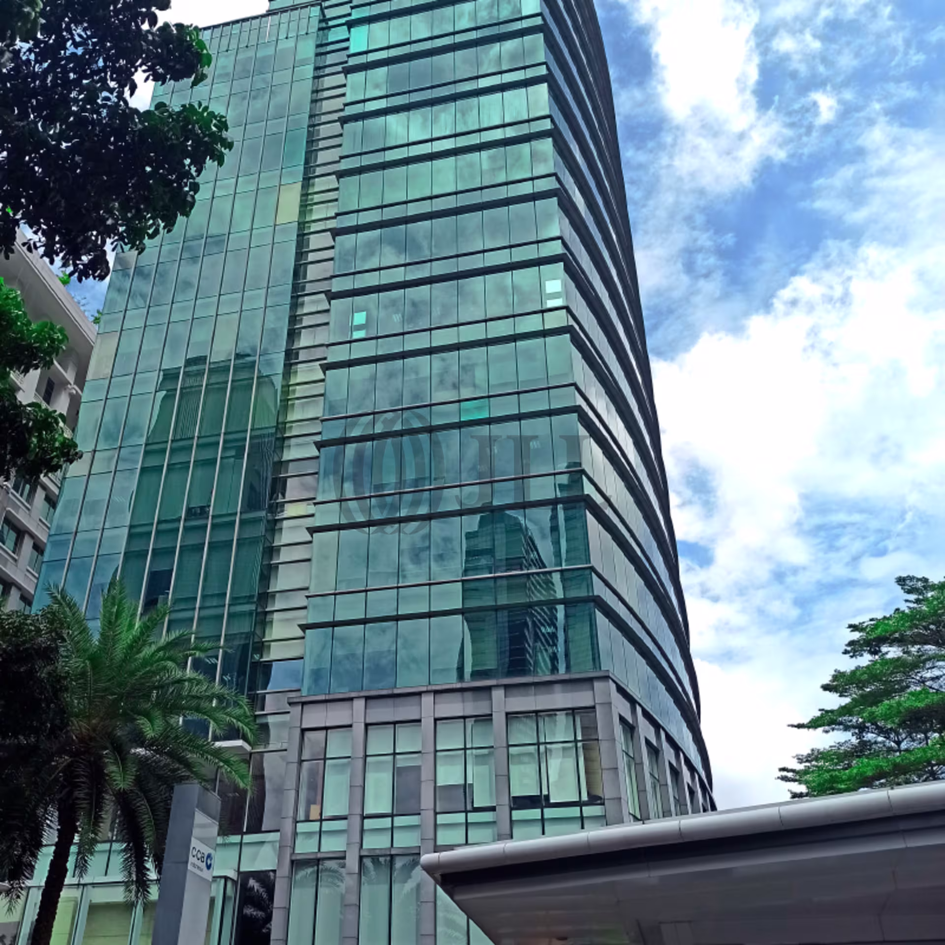 Jl. Mega Kuningan Barat Kav E4.3 No. 1-2