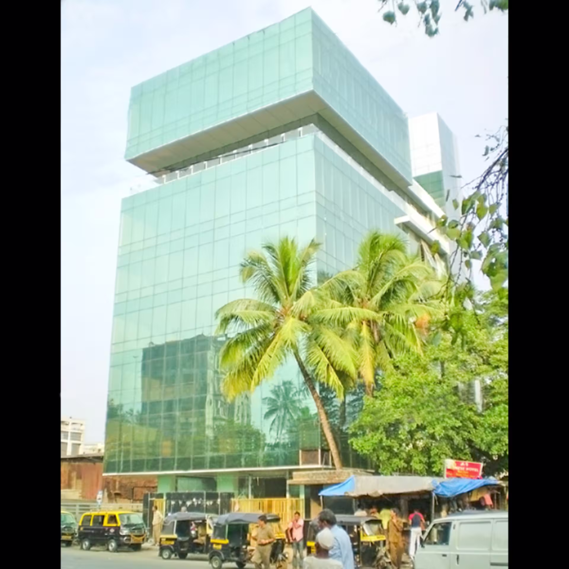 Marol Maroshi Road, Gamdevi