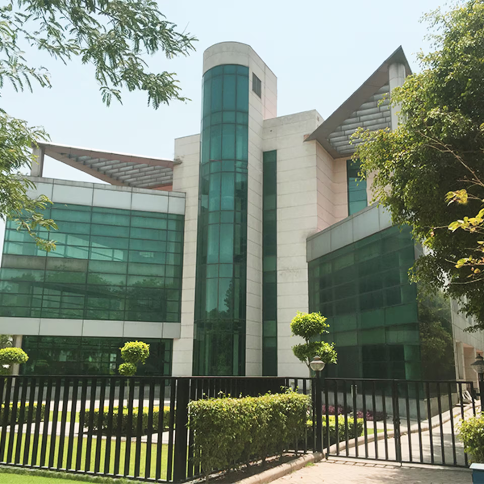 Institutional Area