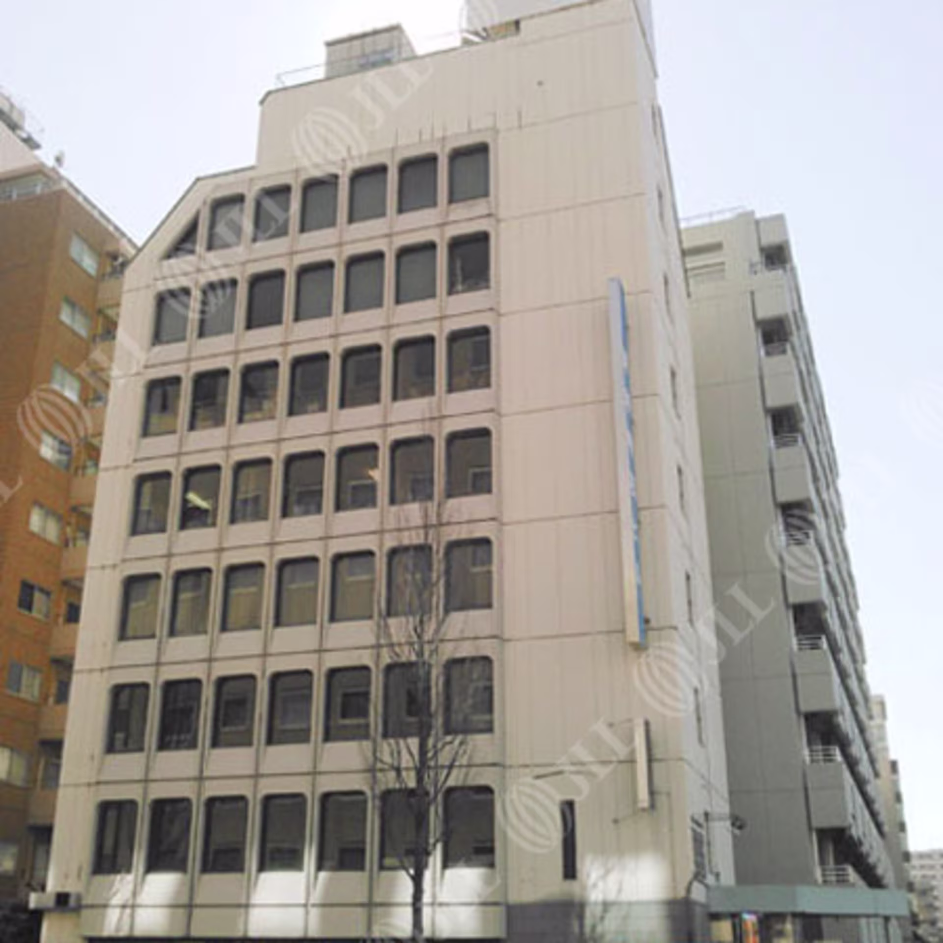 明石町1-1