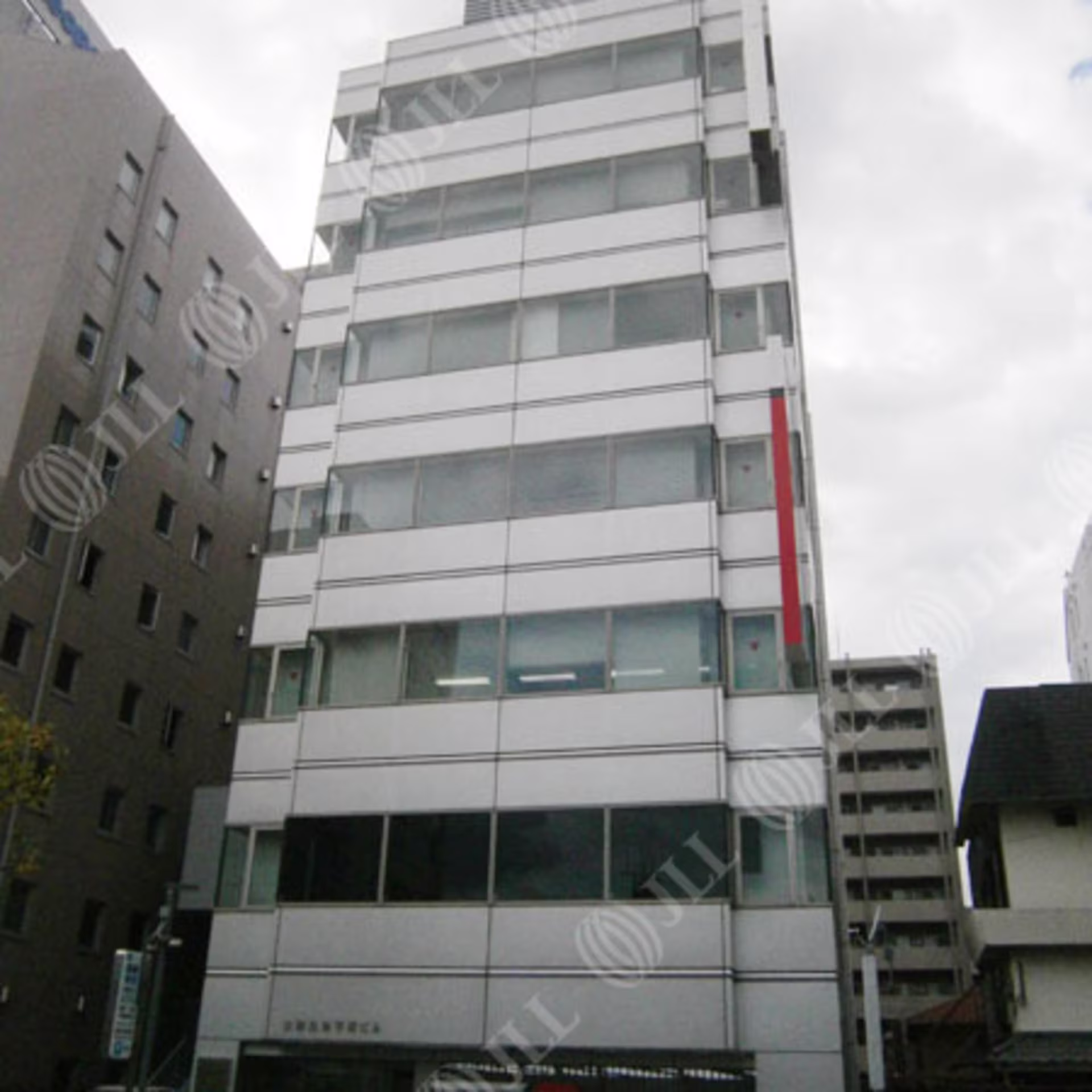 明石町1-24