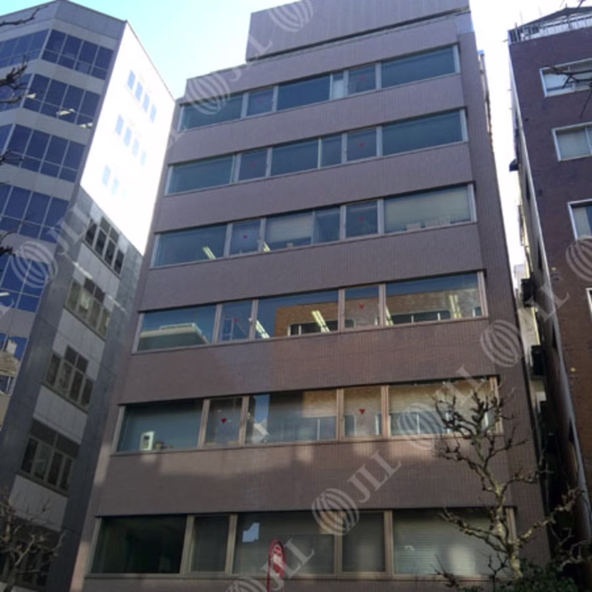 西新橋3-5-2