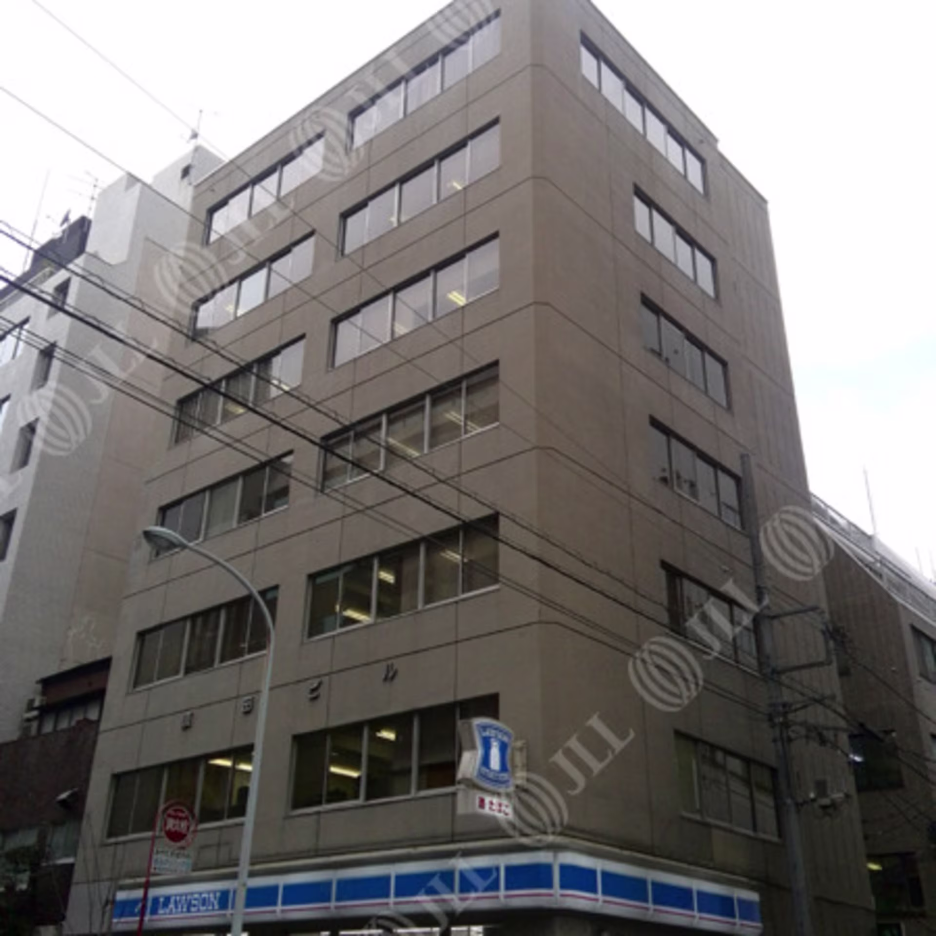 西新橋1-17-8