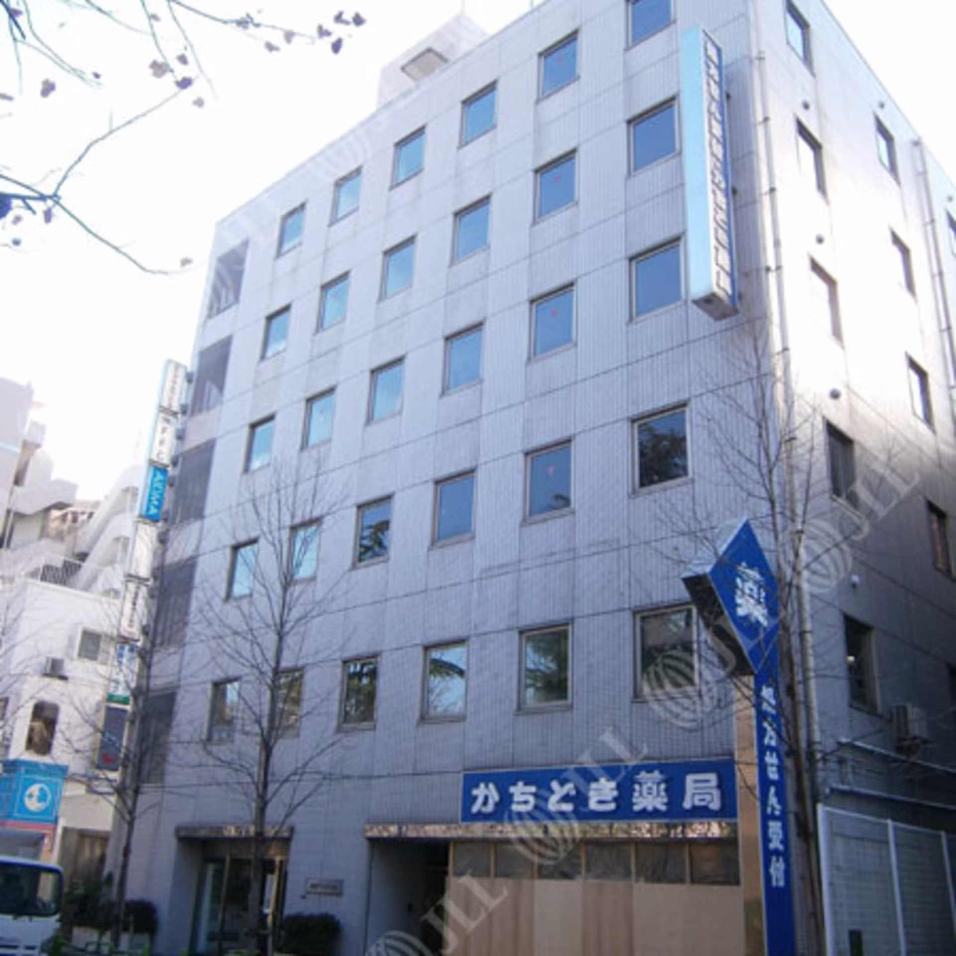 明石町11-3
