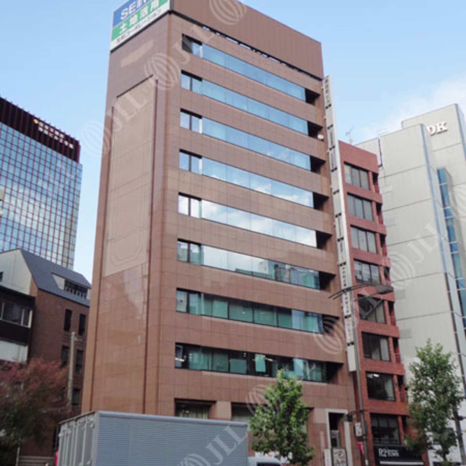 神田須田町1-3-1