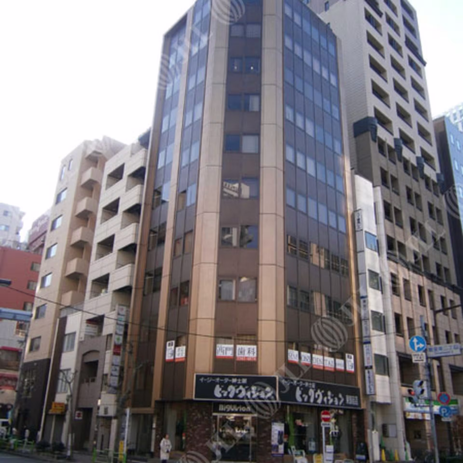 銀座3-11-1
