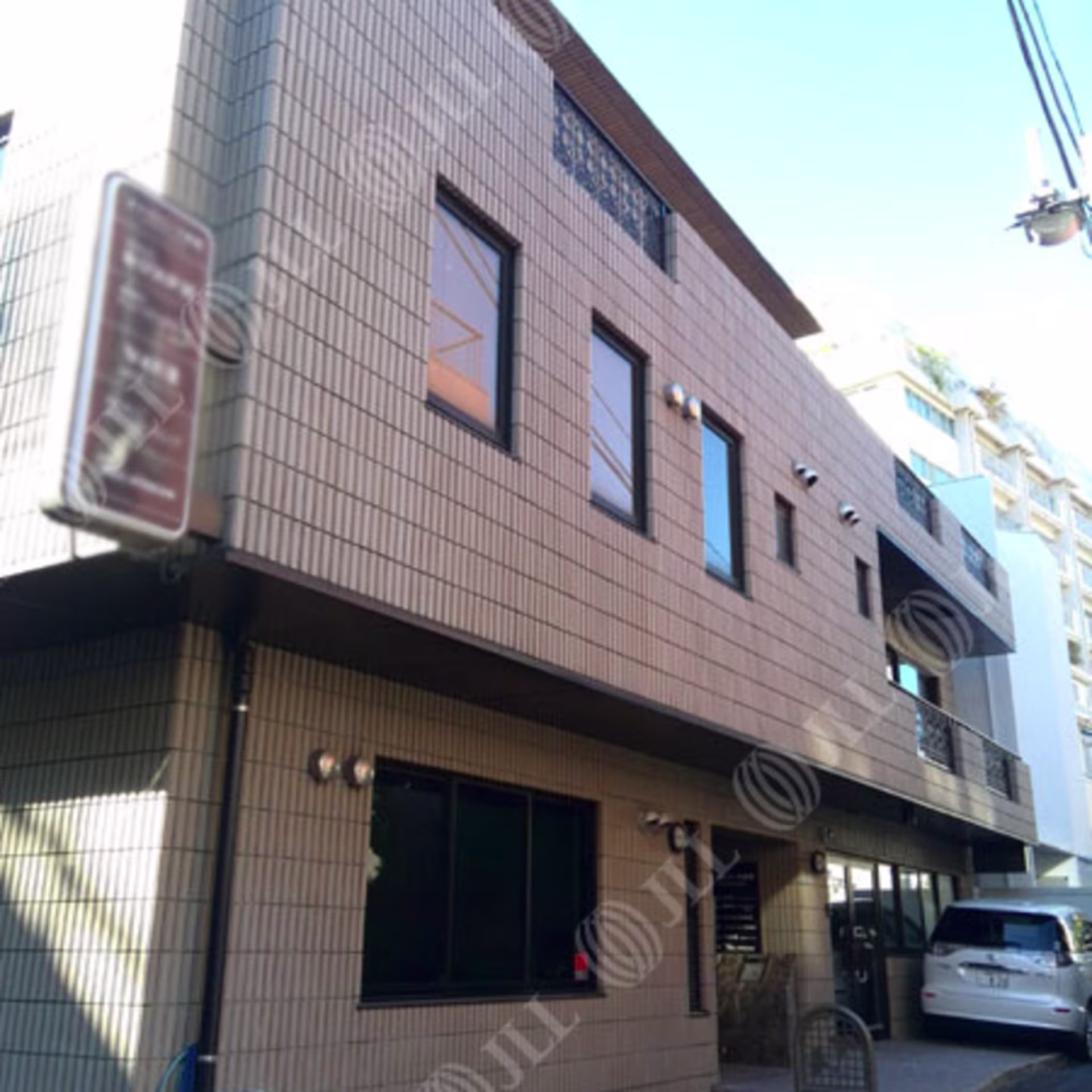 赤坂8-12-19