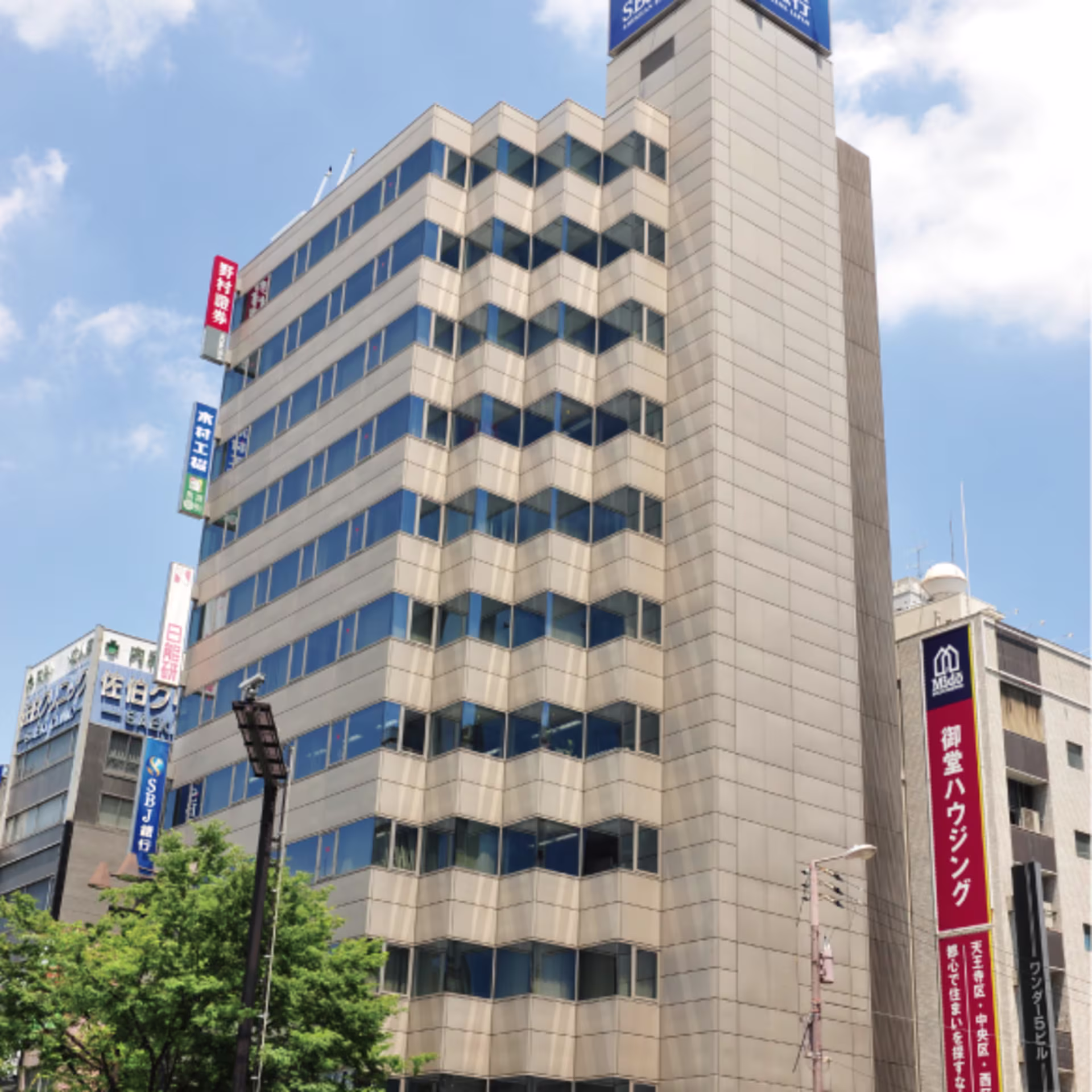 上本町西5-3-5