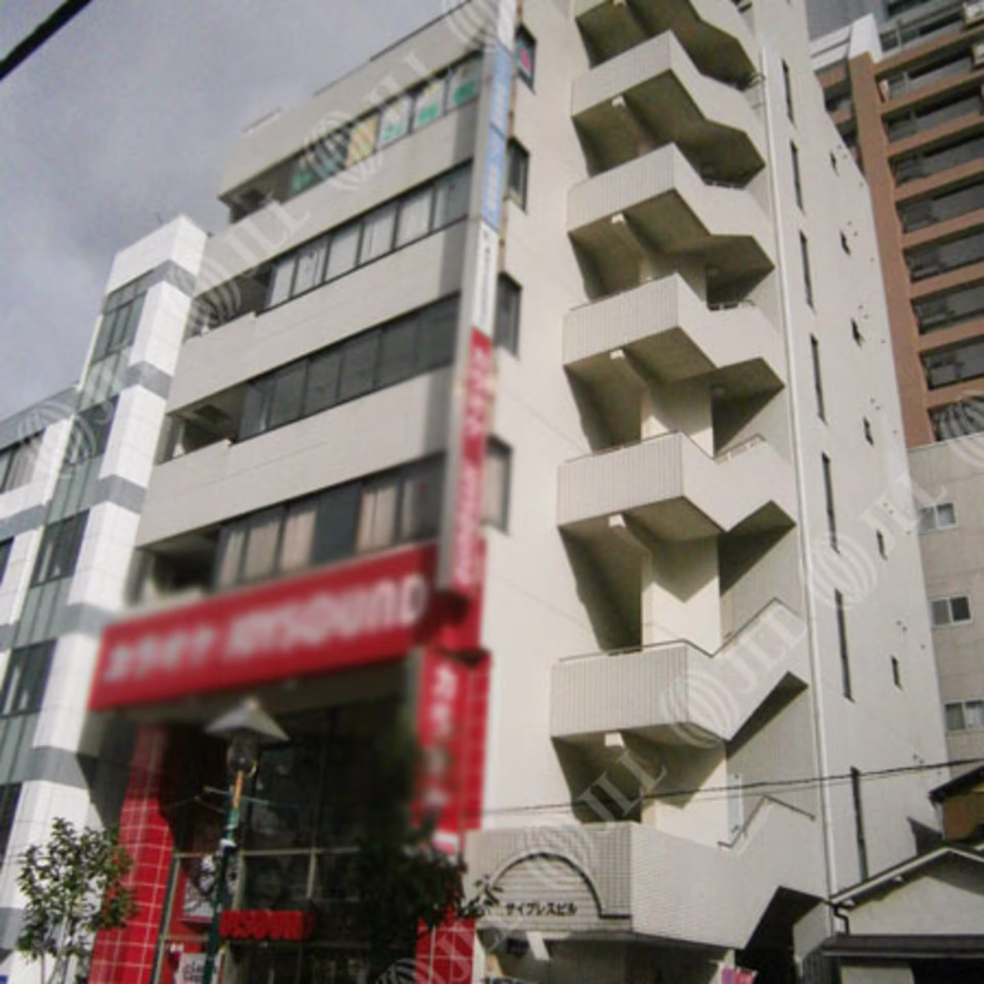 紅谷町9-11