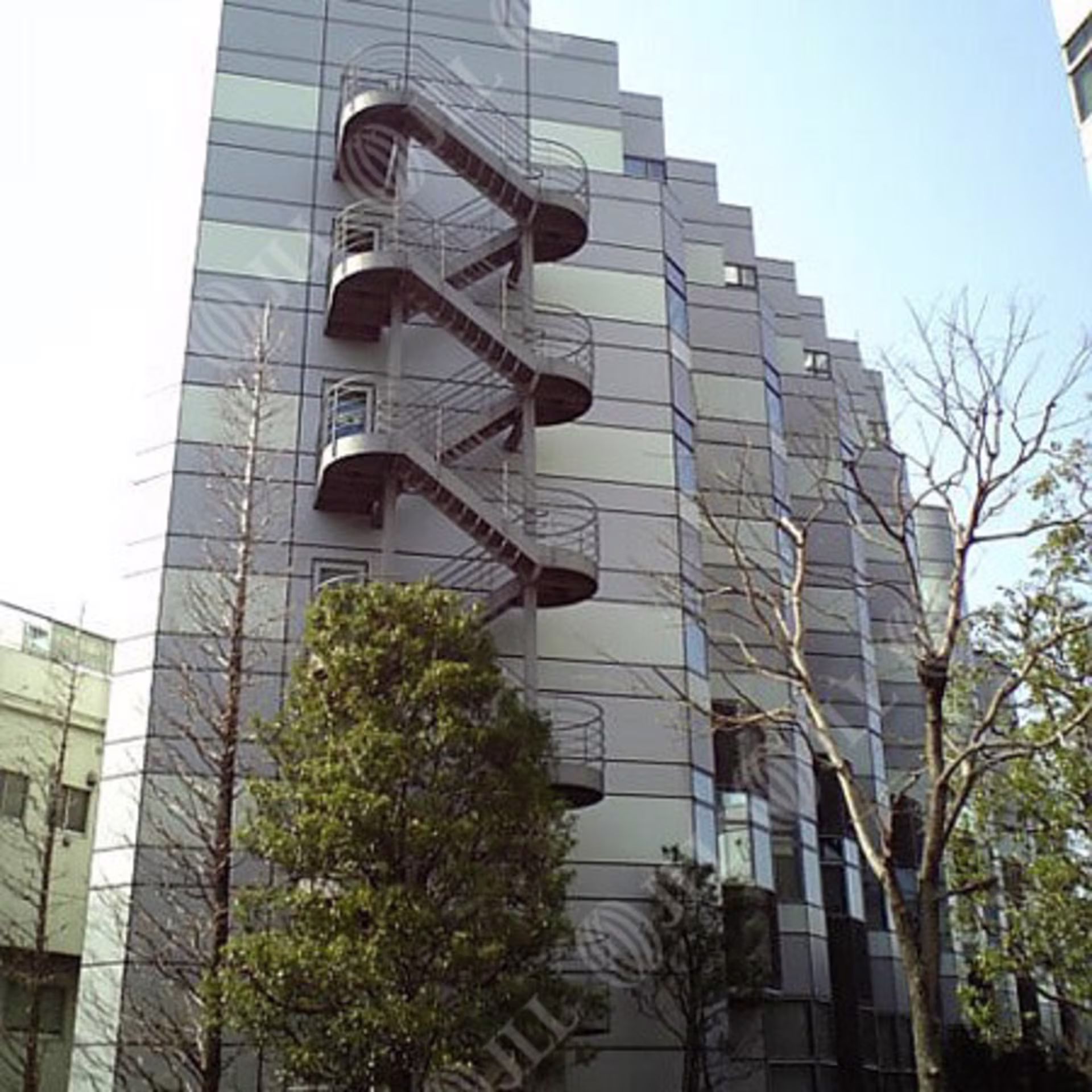 用賀4-10-3