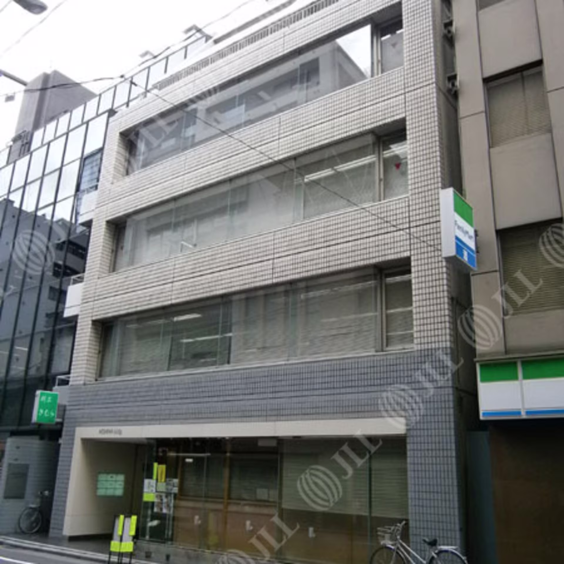 銀座7-15-4