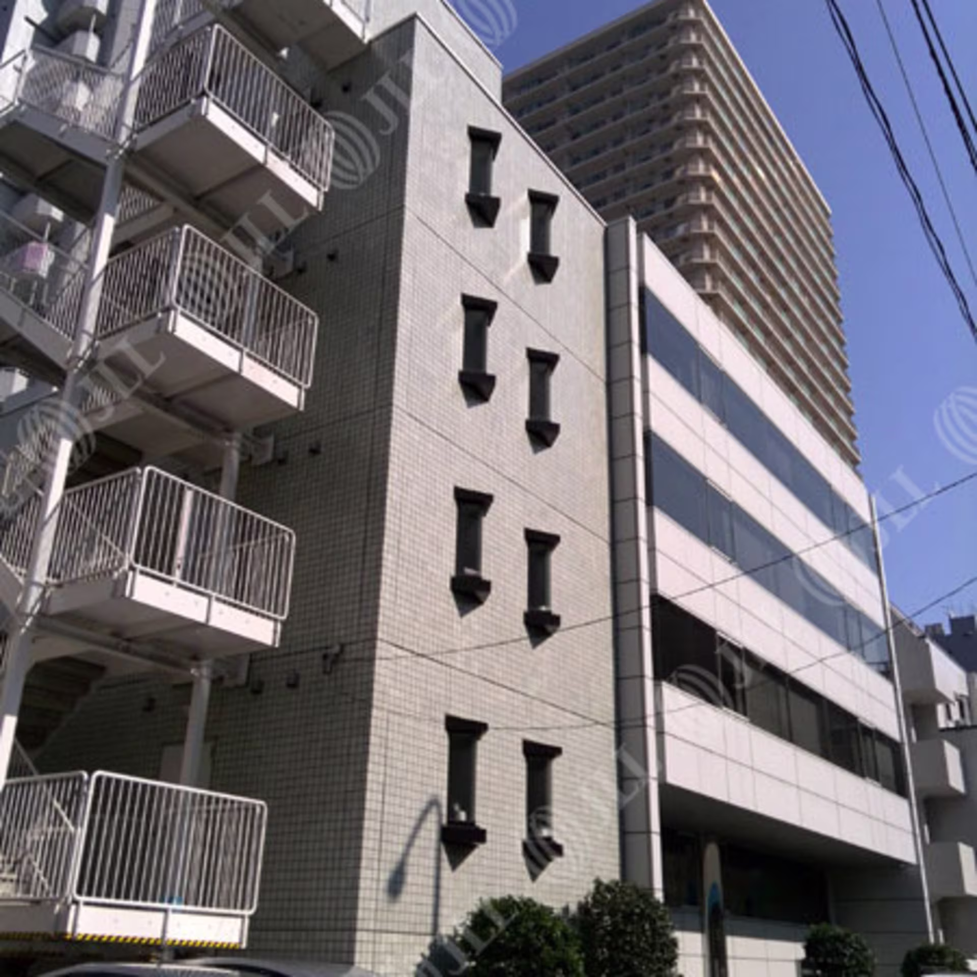 東池袋3-20-3