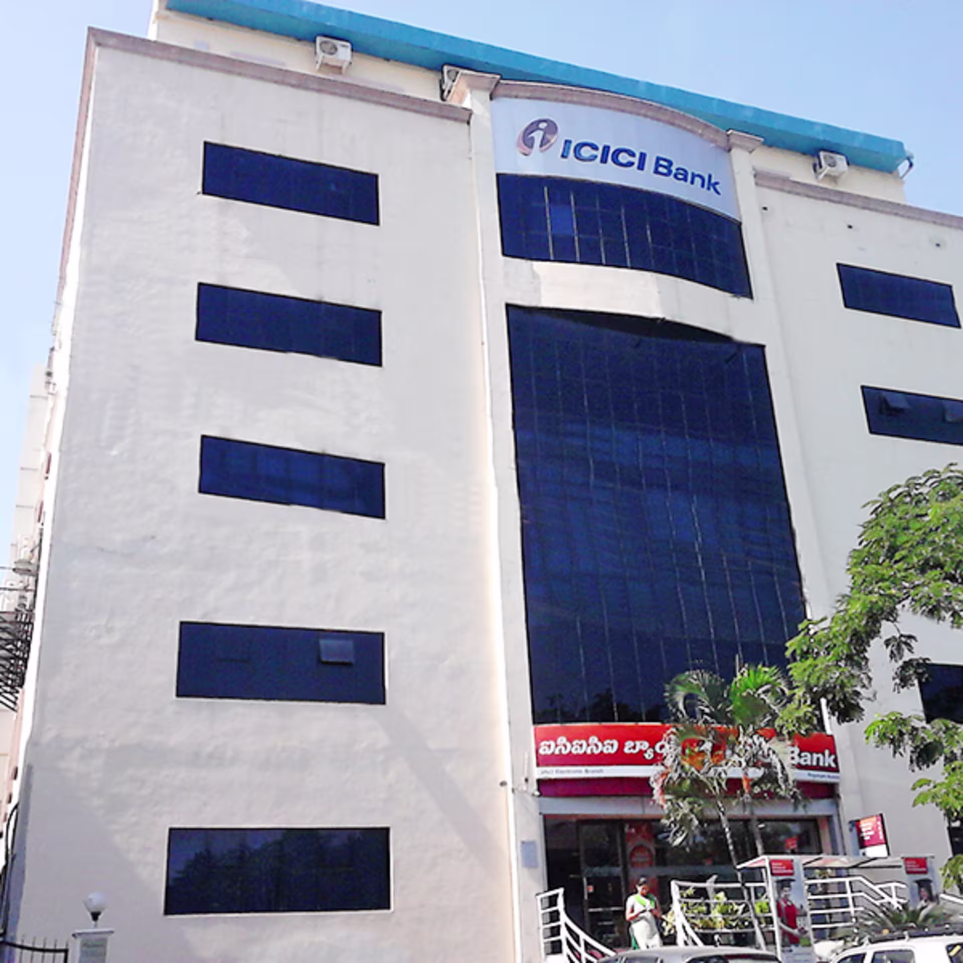 Street No. 1, Motilal Nehru Nagar