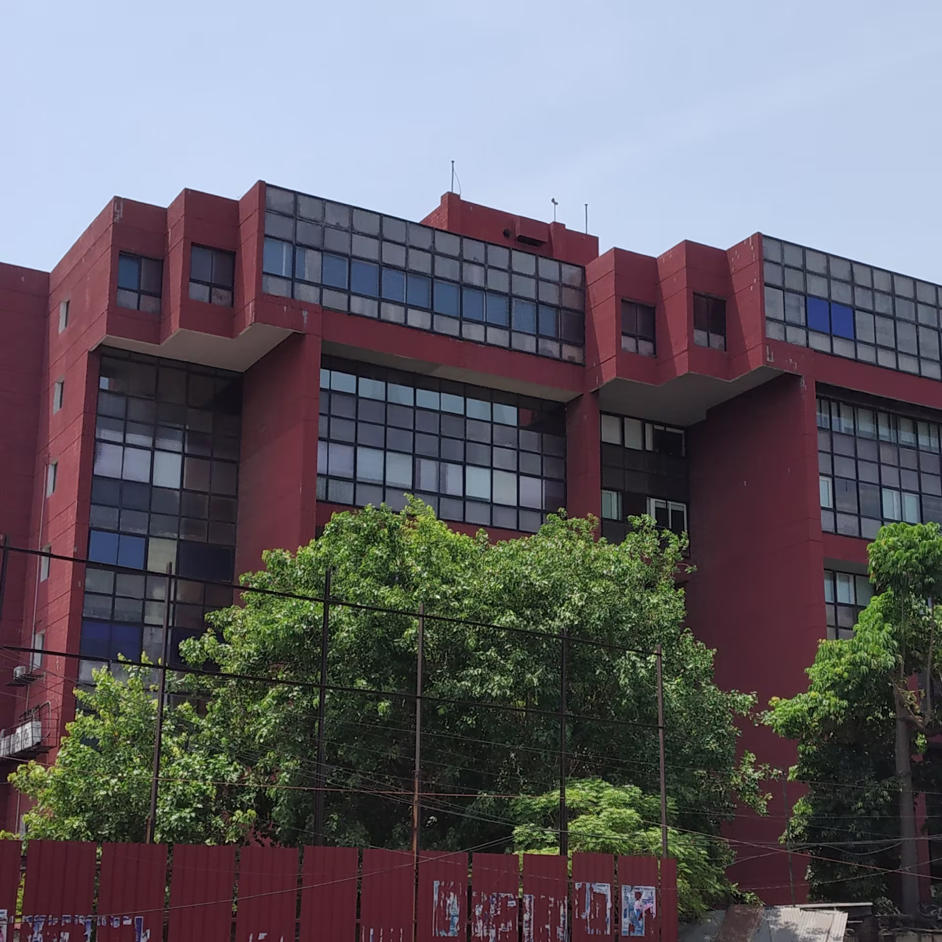 Old No 498, New Number 634 Anna Salai Satya Murthy Nagar, Teynampet