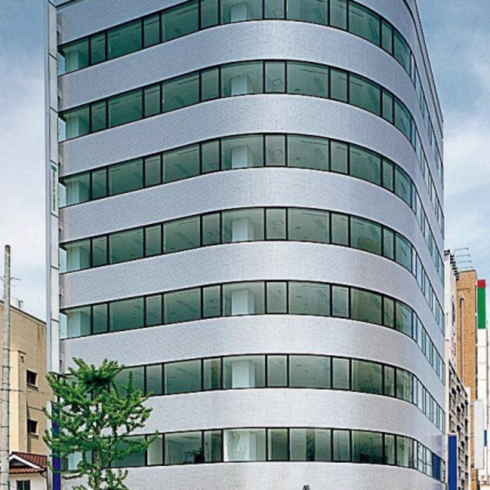 諏訪栄町1-1