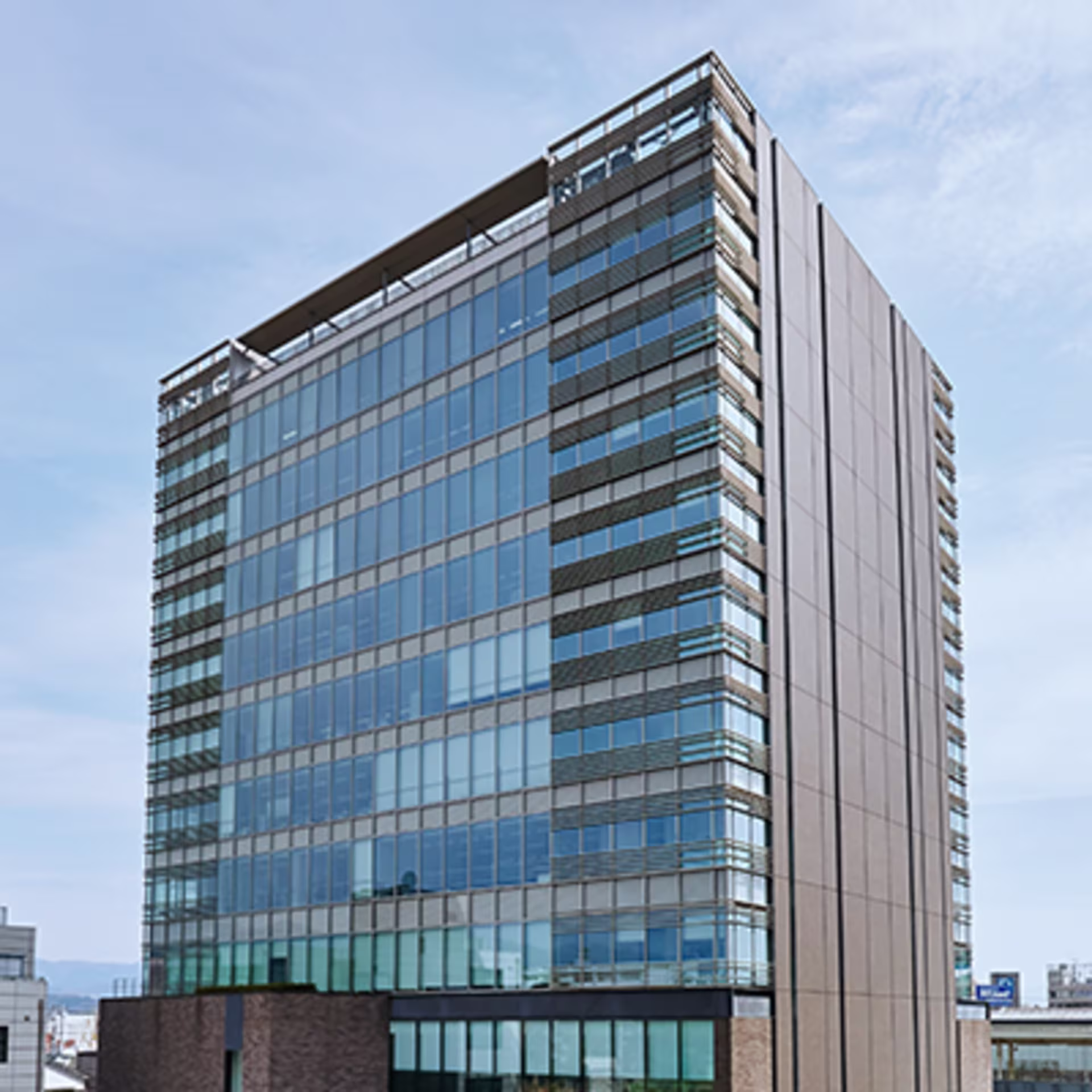 文教町1-9-11