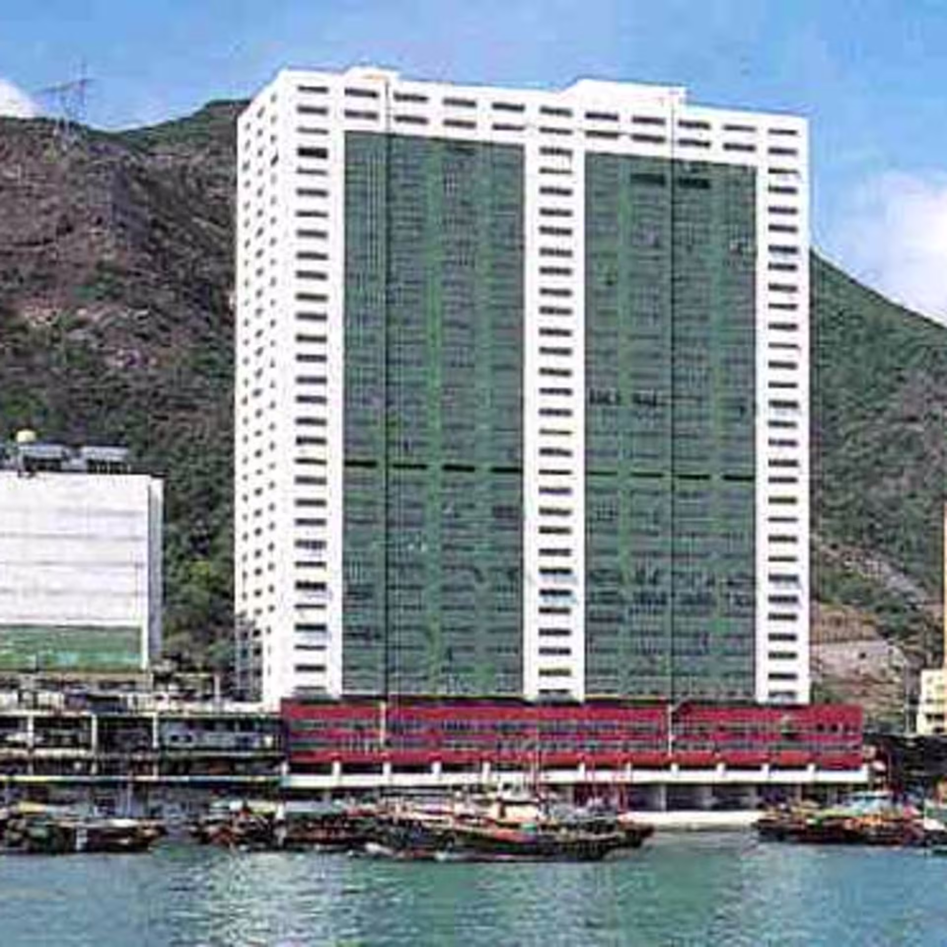 7 Tin Wan Praya Road