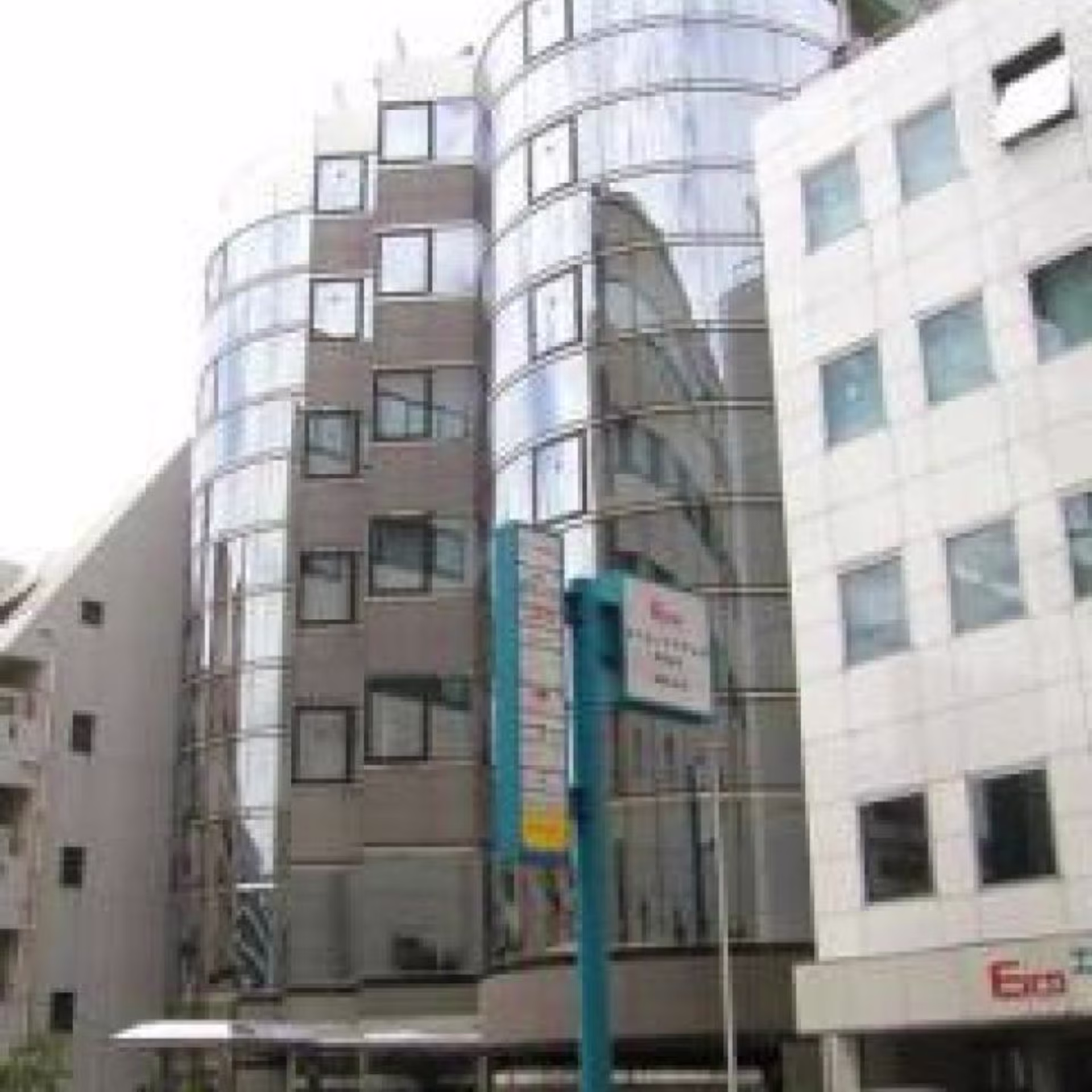 博多駅東2-2-13