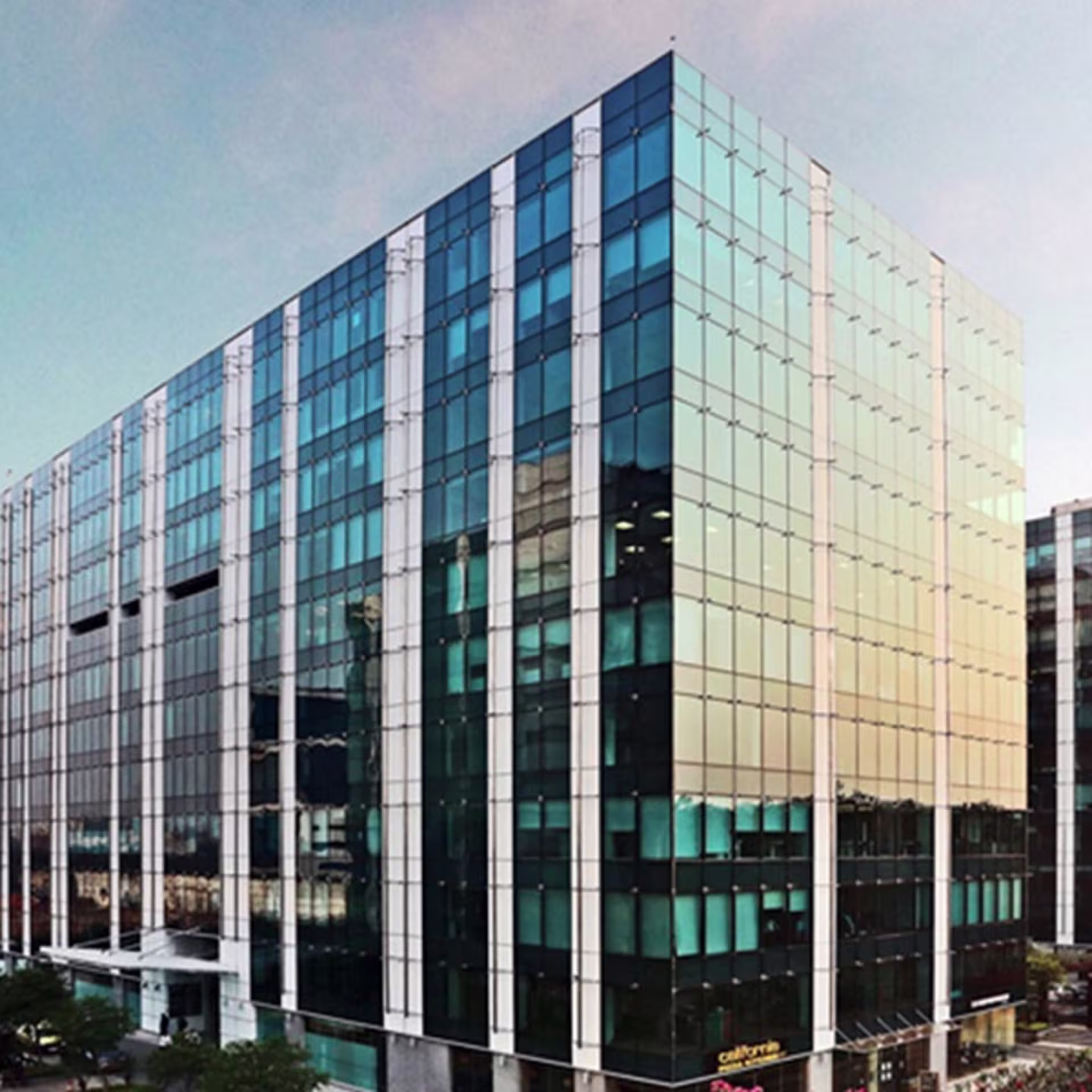 Bandra Kurla Complex Road