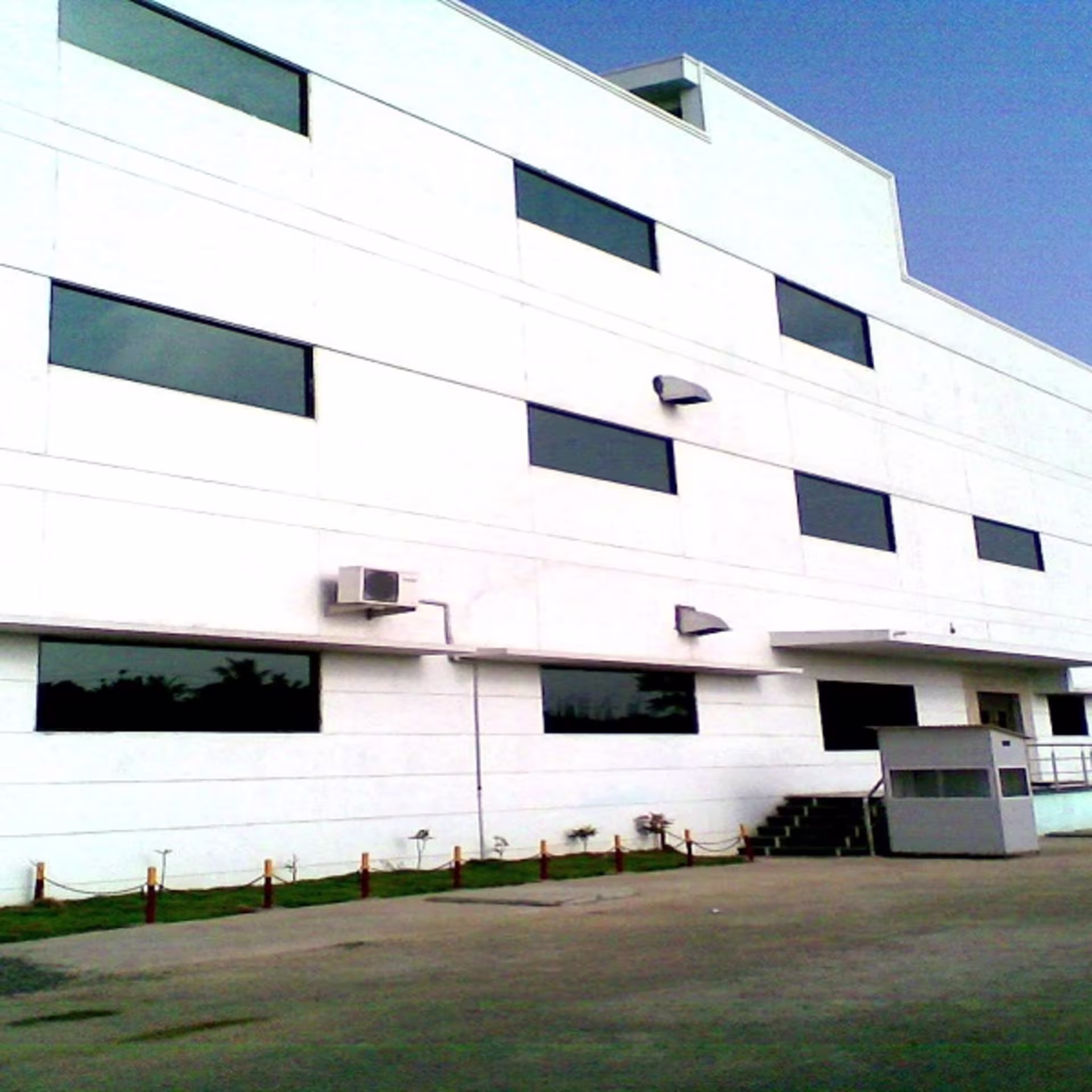 MEC Garden Road, Madhiravedu