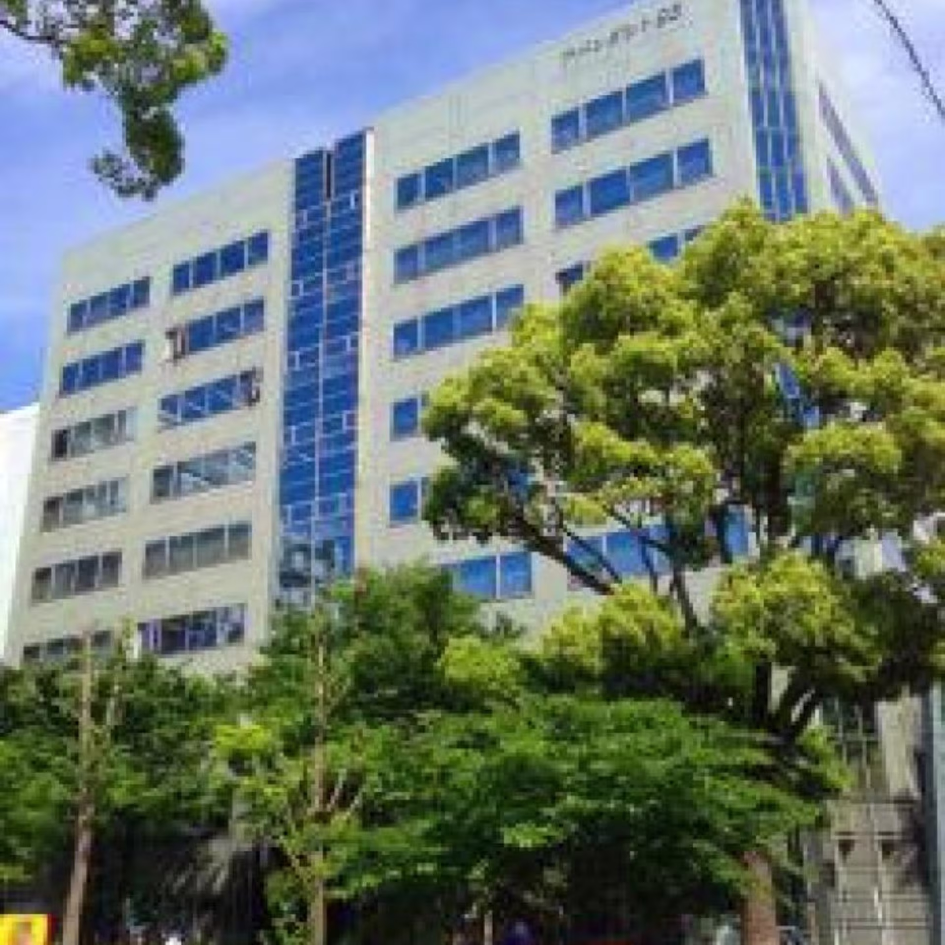 博多駅東3-12-1