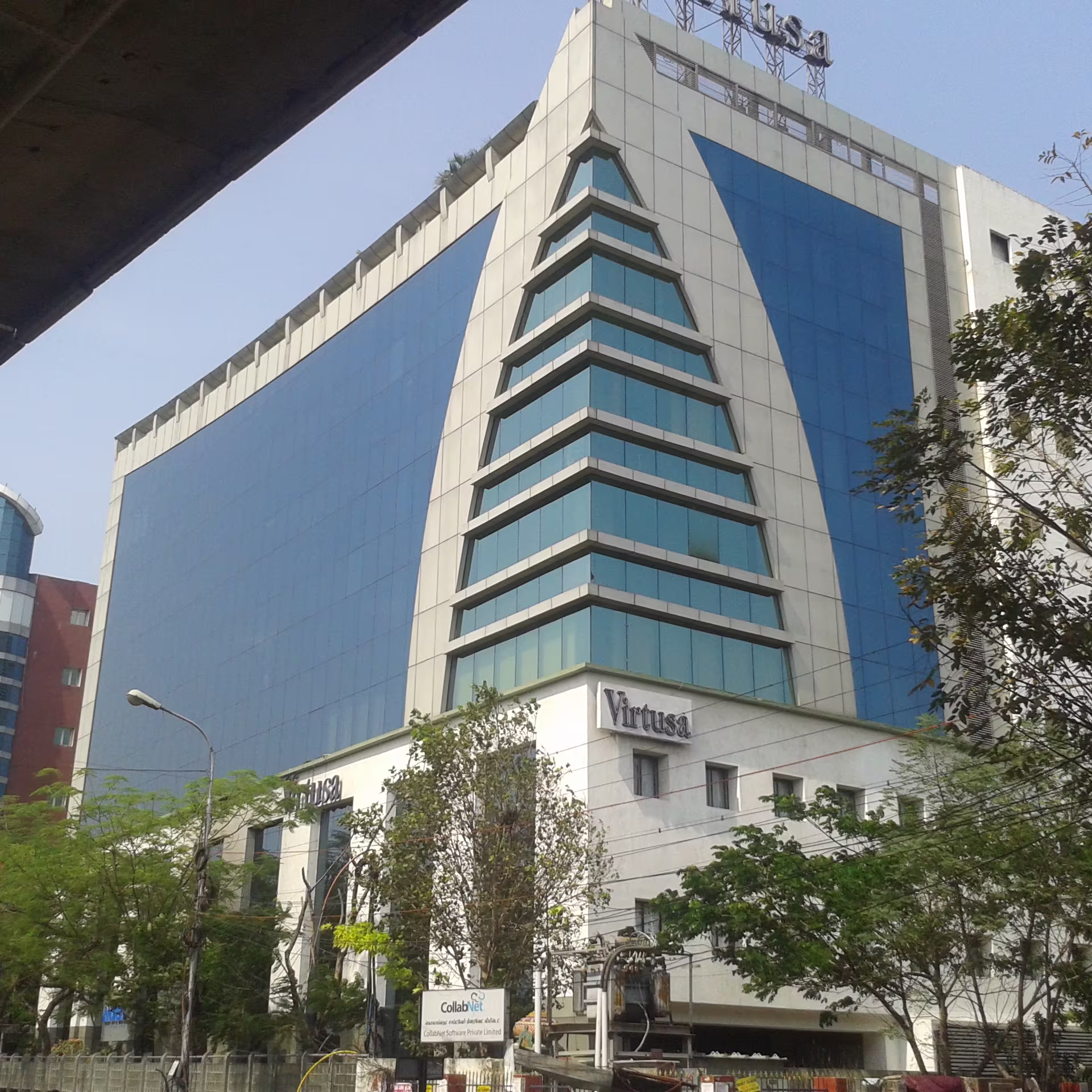 Jawaharlal Nehru Road