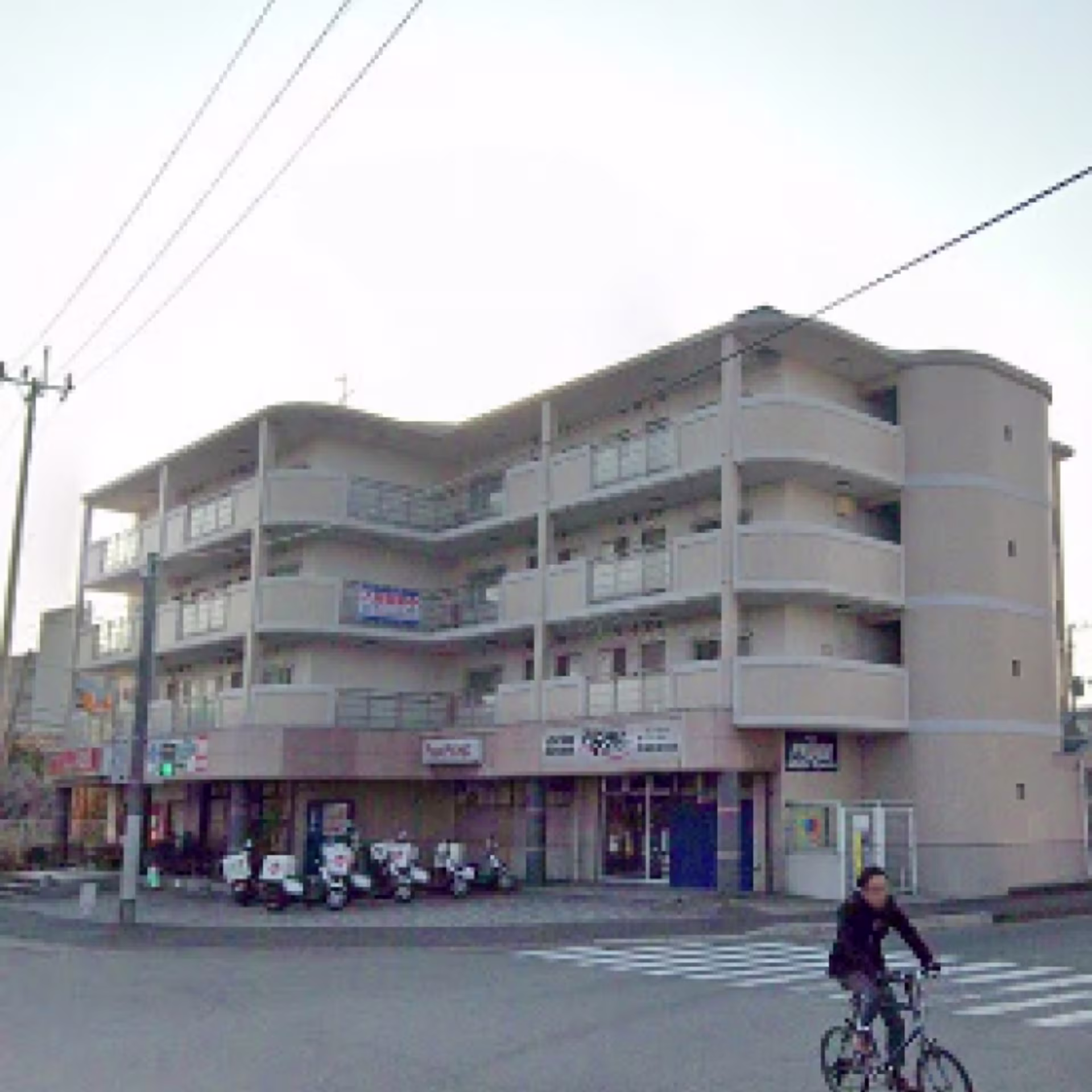 仲原3-6-30