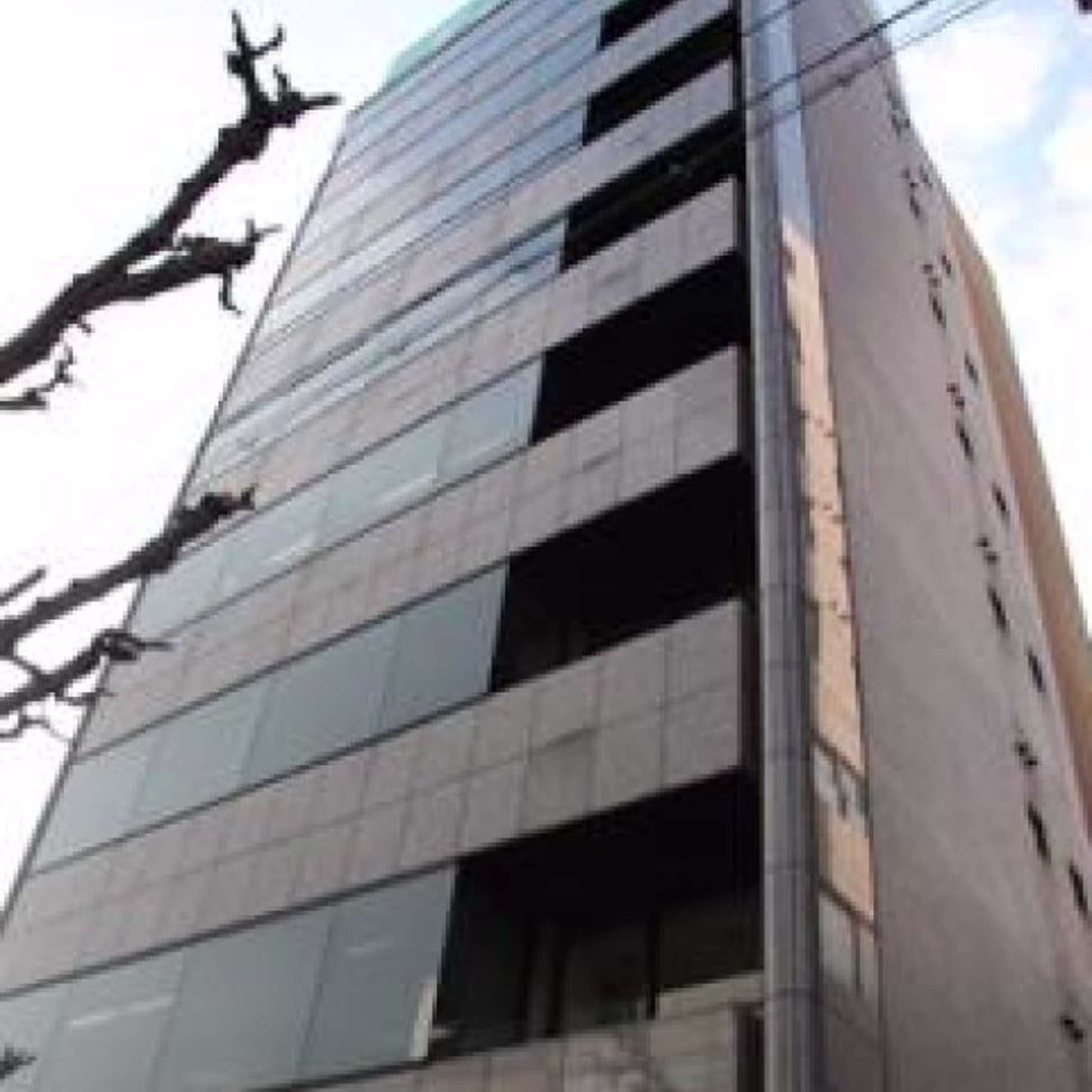 茶臼山町4-1