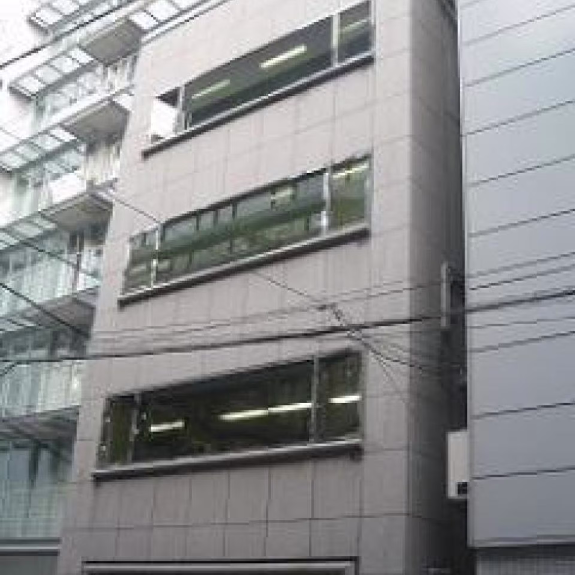 安土町3-4-14