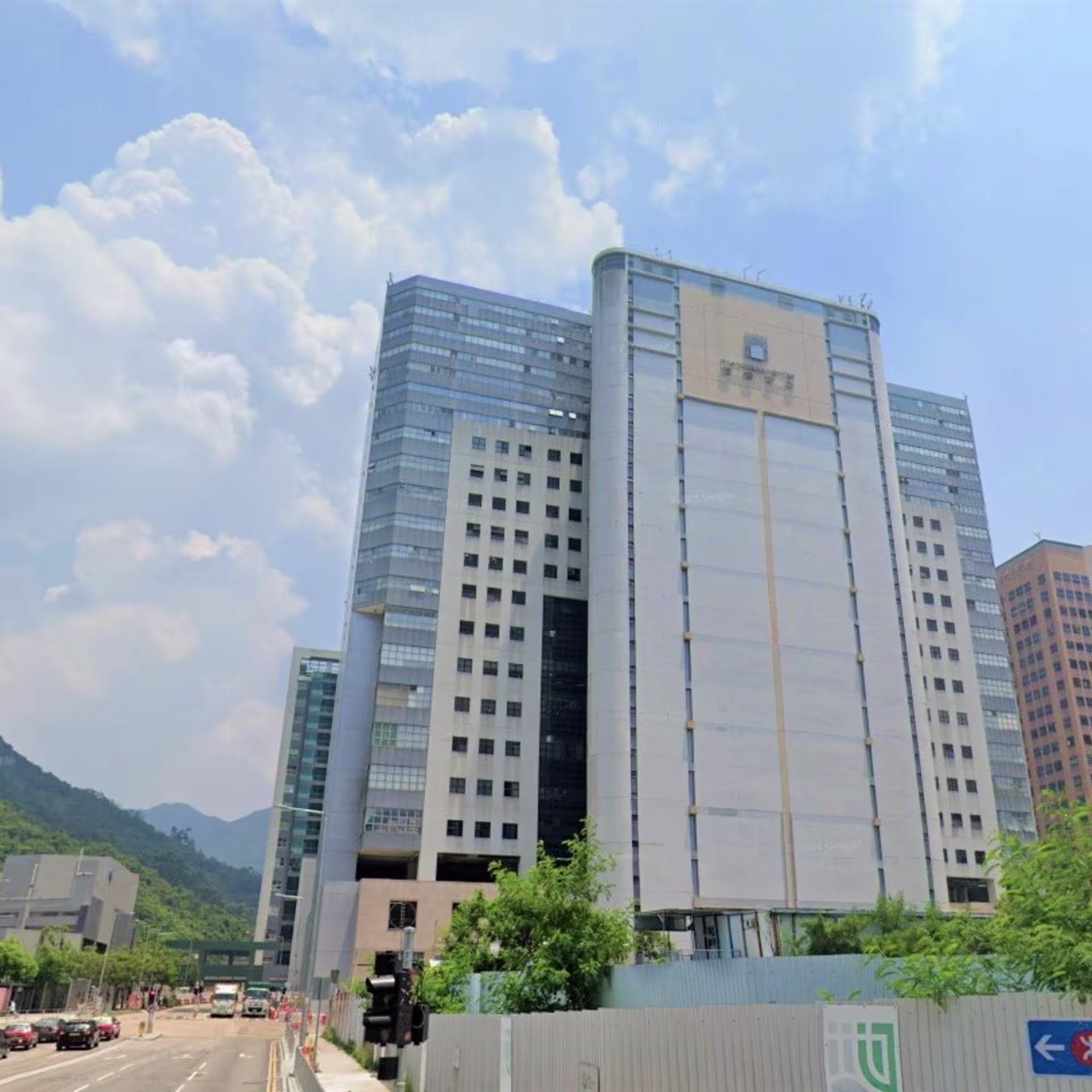 偉達中心(低層)
