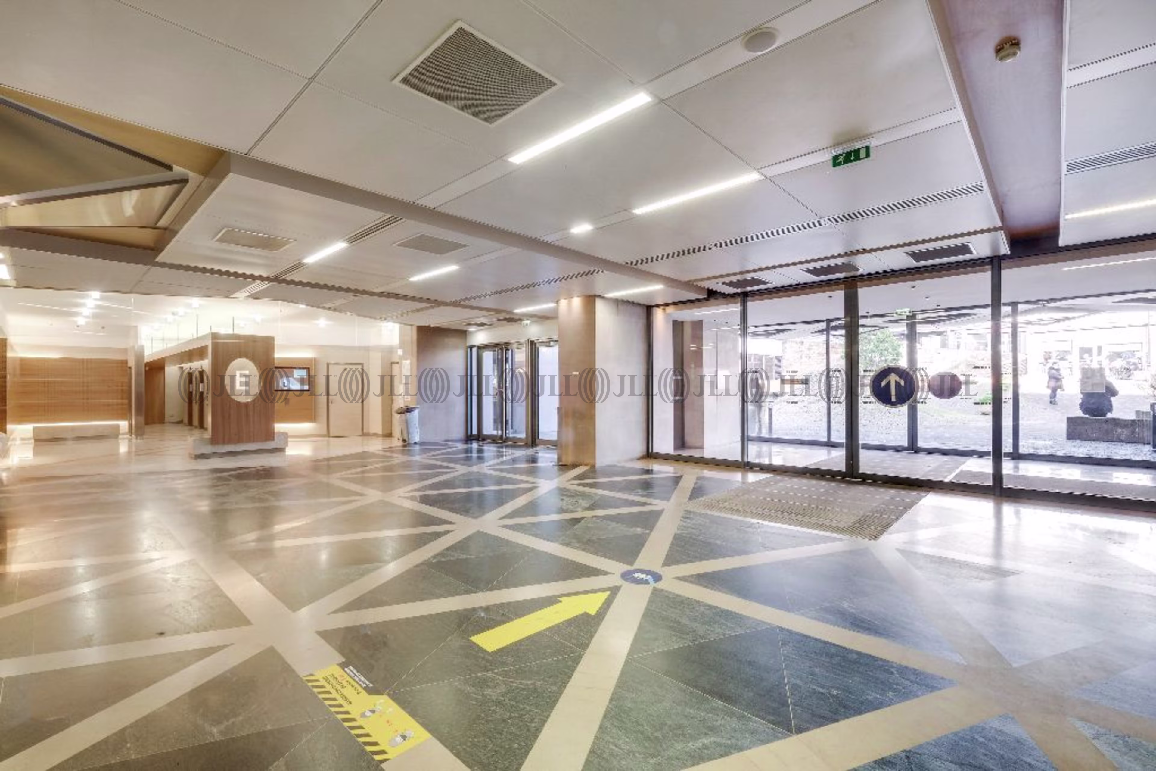 LES BUREAUX DE LA COLLINE