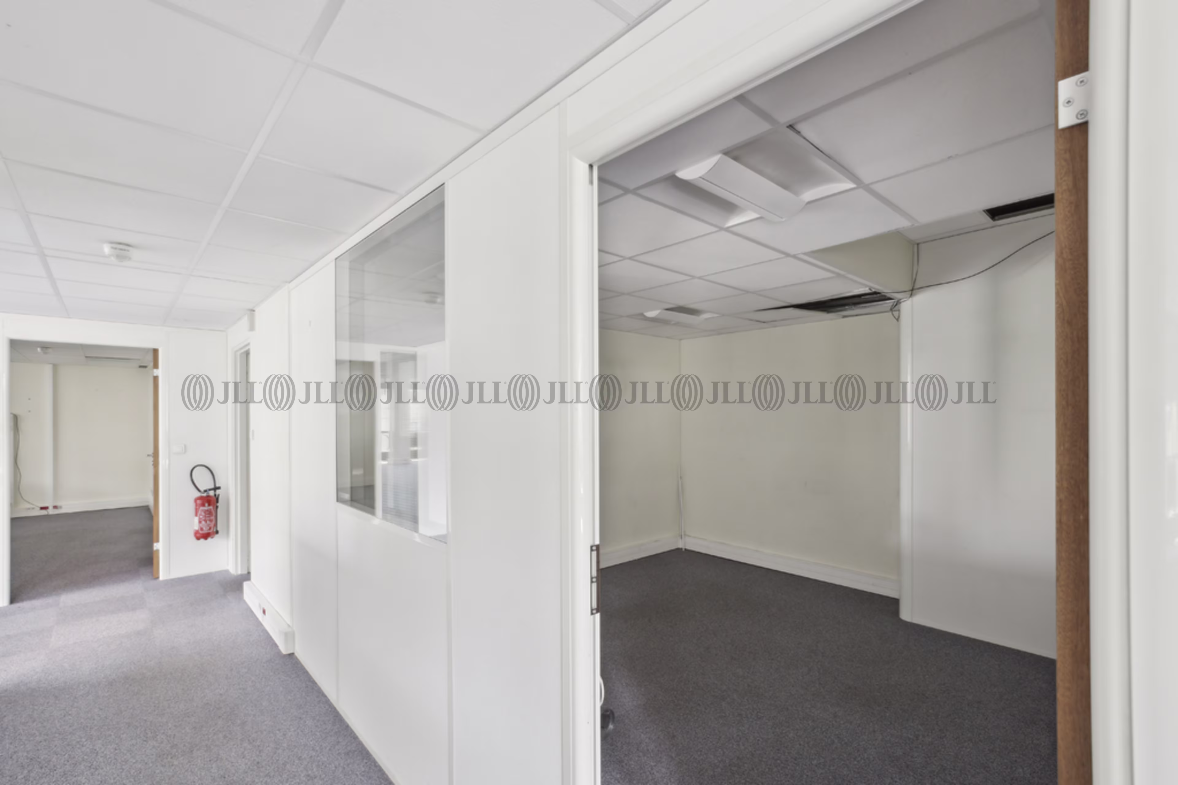 LES BUREAUX DE LA COLLINE