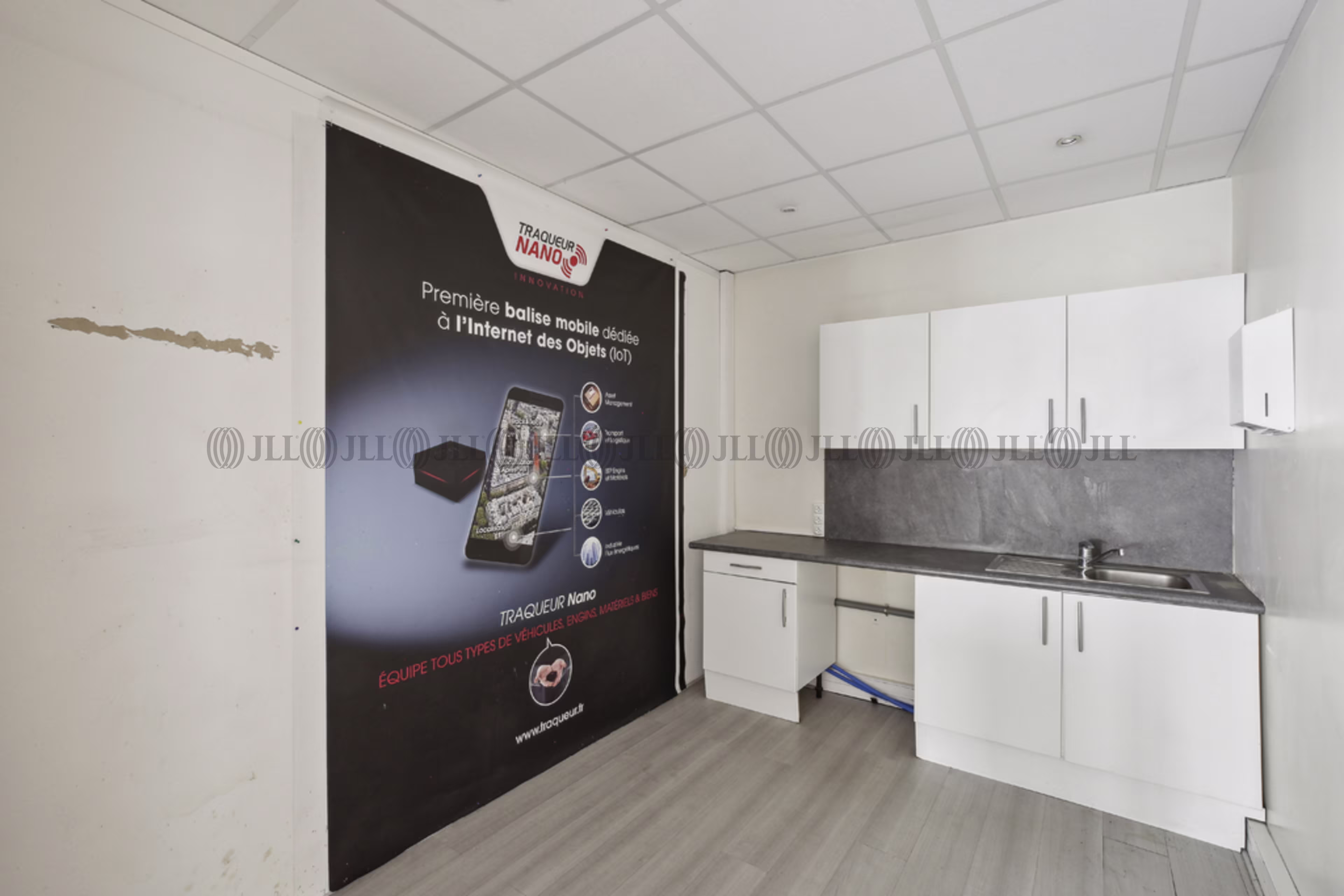 LES BUREAUX DE LA COLLINE