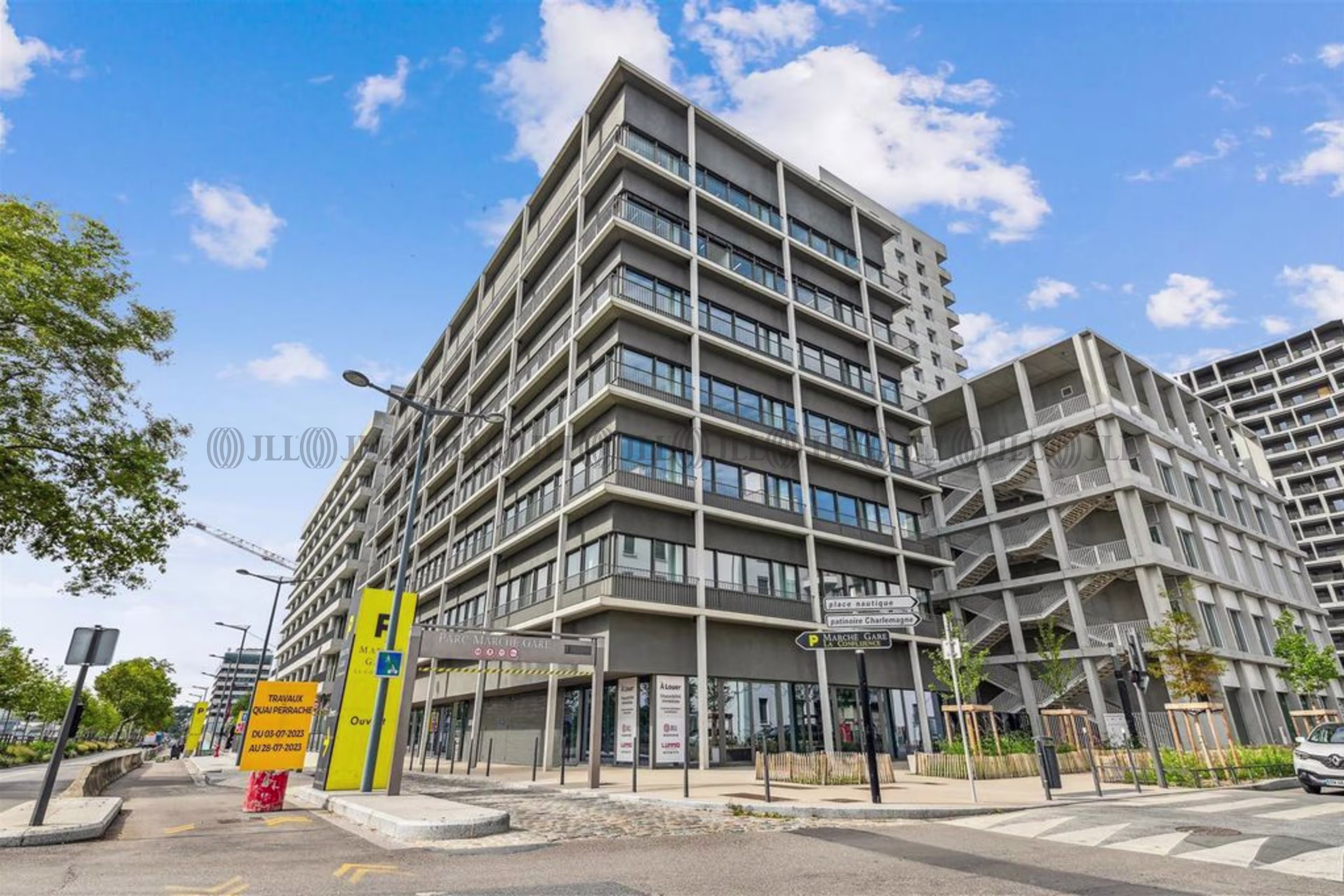 REGUS - CONFLUENCE PYLOTE
