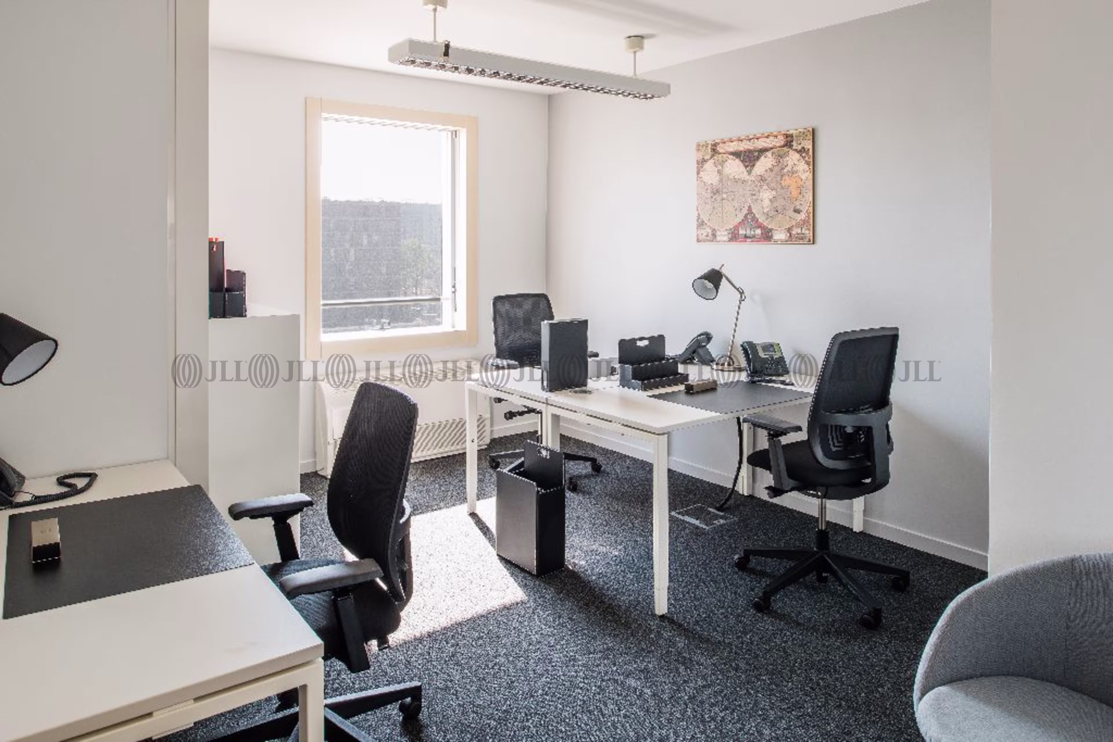 CENTRE D'AFFAIRES MONTROUGE ARC EN CIEL