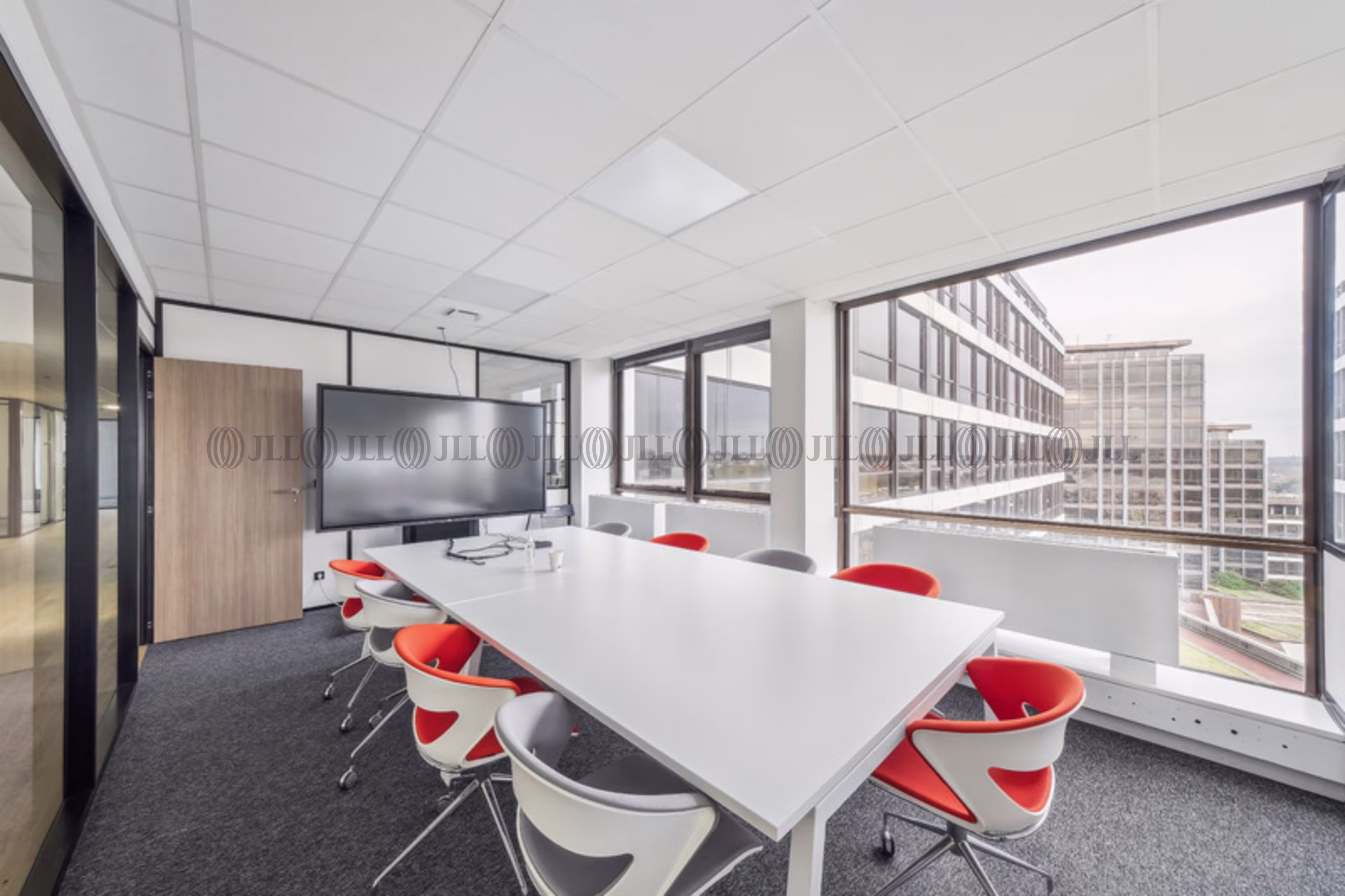 LES BUREAUX DE LA COLLINE